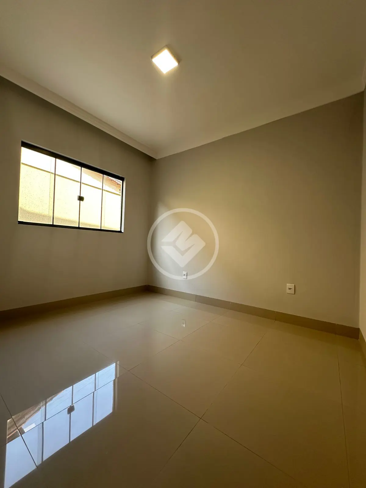 Casa 3 quartos no Jardim Helvecia, Aparecida de Goiânia — foto 4 de 6