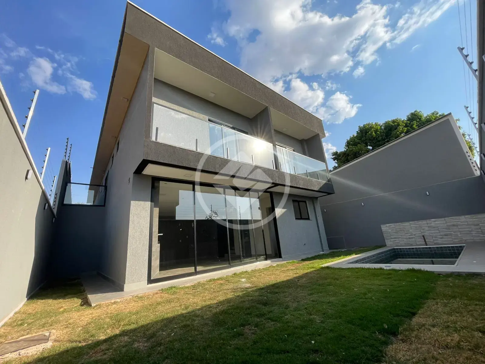 Casa 3 quartos no Setor Garavelo, Goiânia — foto 3 de 4
