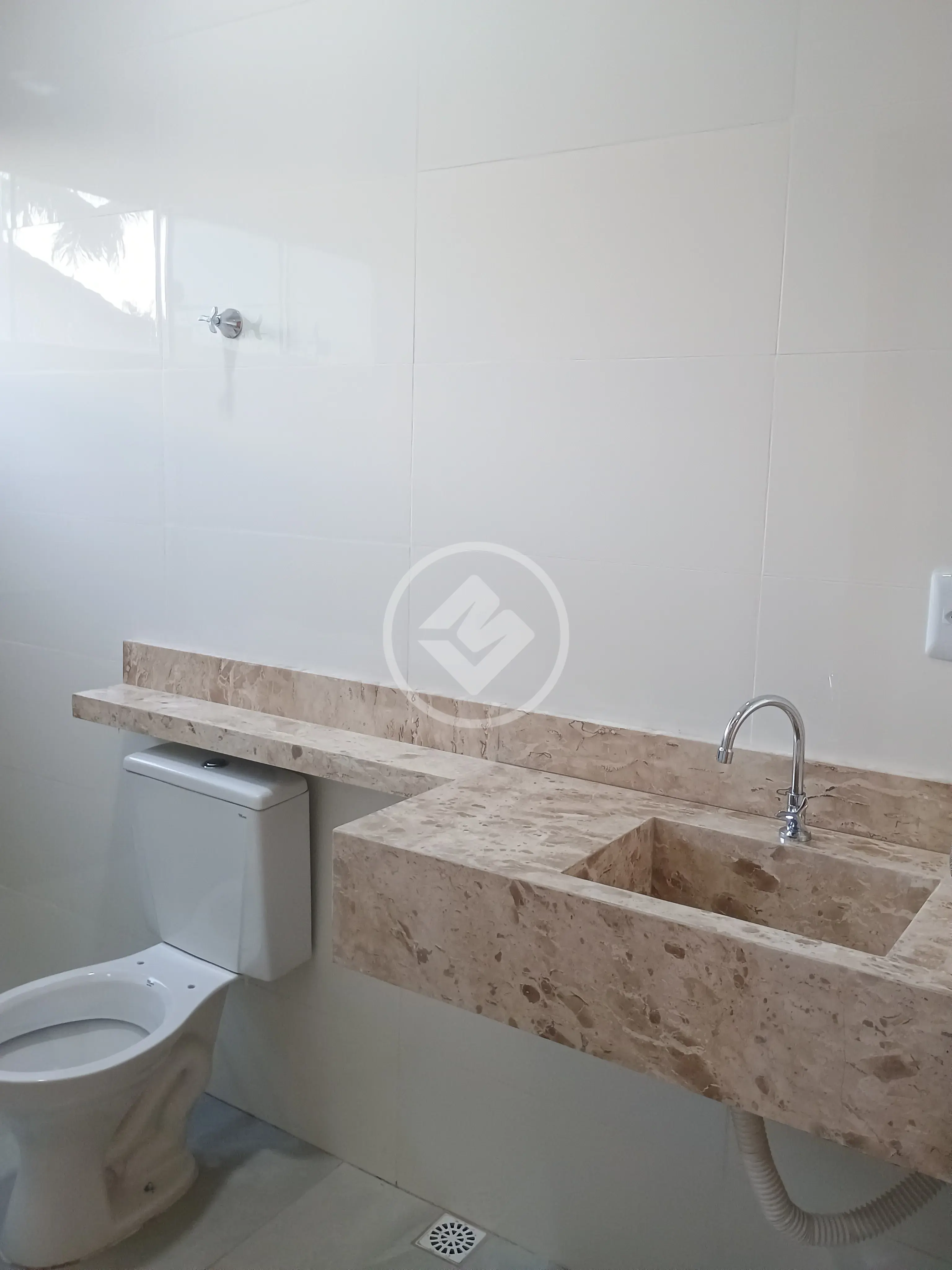 Uma oportunidade imperdível para quem busca conforto e segurança!