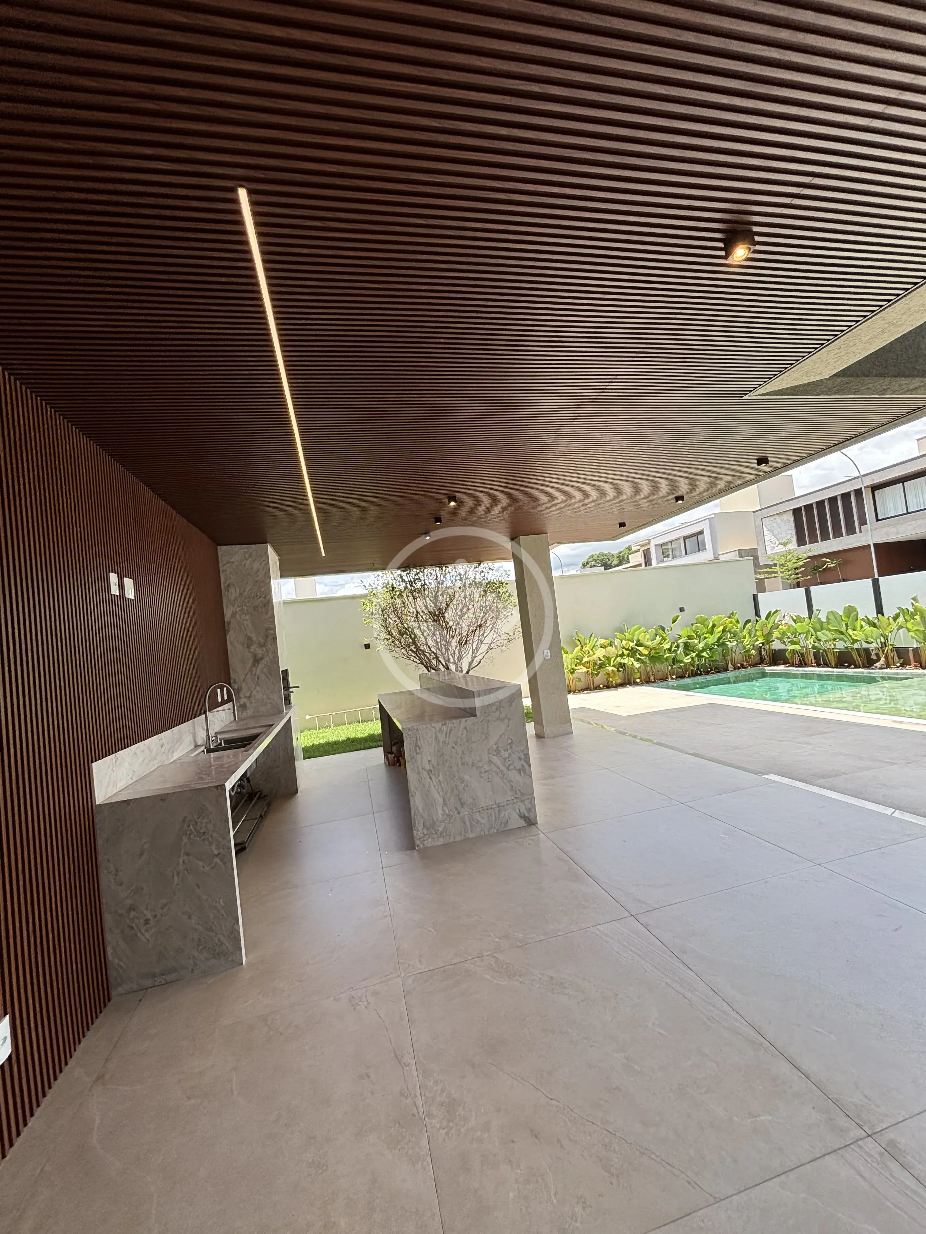 Sobrado Jardins França, Goiânia - GO — foto 2