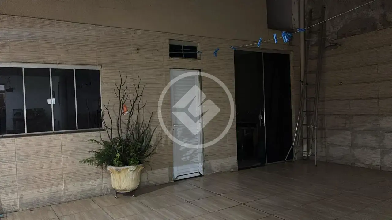Casa Conjunto Santa Fé, Aparecida de Goiânia - GO — foto 2