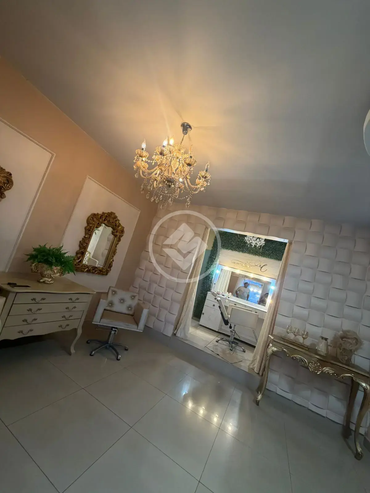 Casa Comercial 3 quartos no Setor Sao Jose, Goiânia — foto 2 de 6
