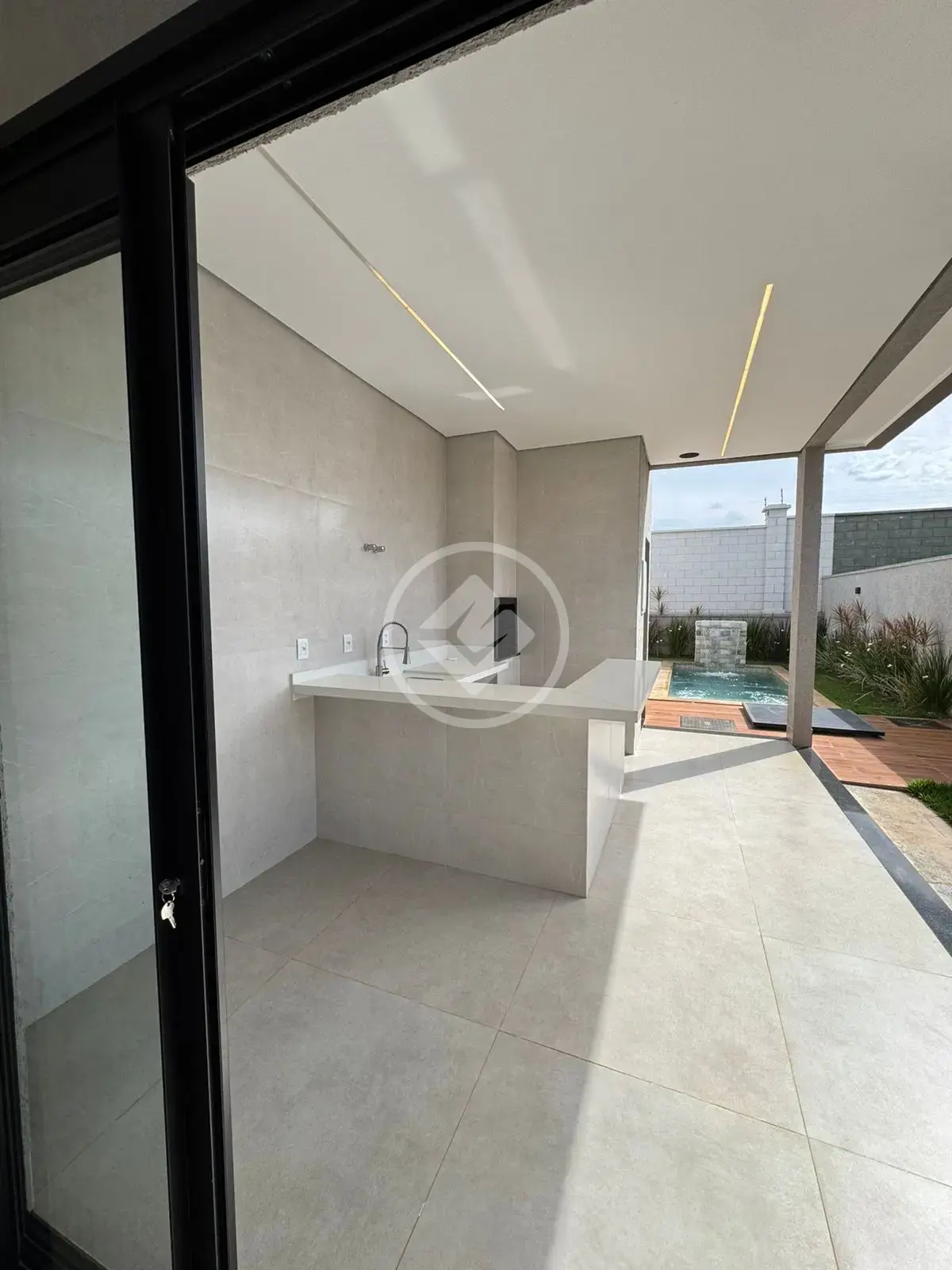 Casa Condomínio 3 quartos no Terras Alpha Residencial 1, Senador Canedo — foto 4 de 4