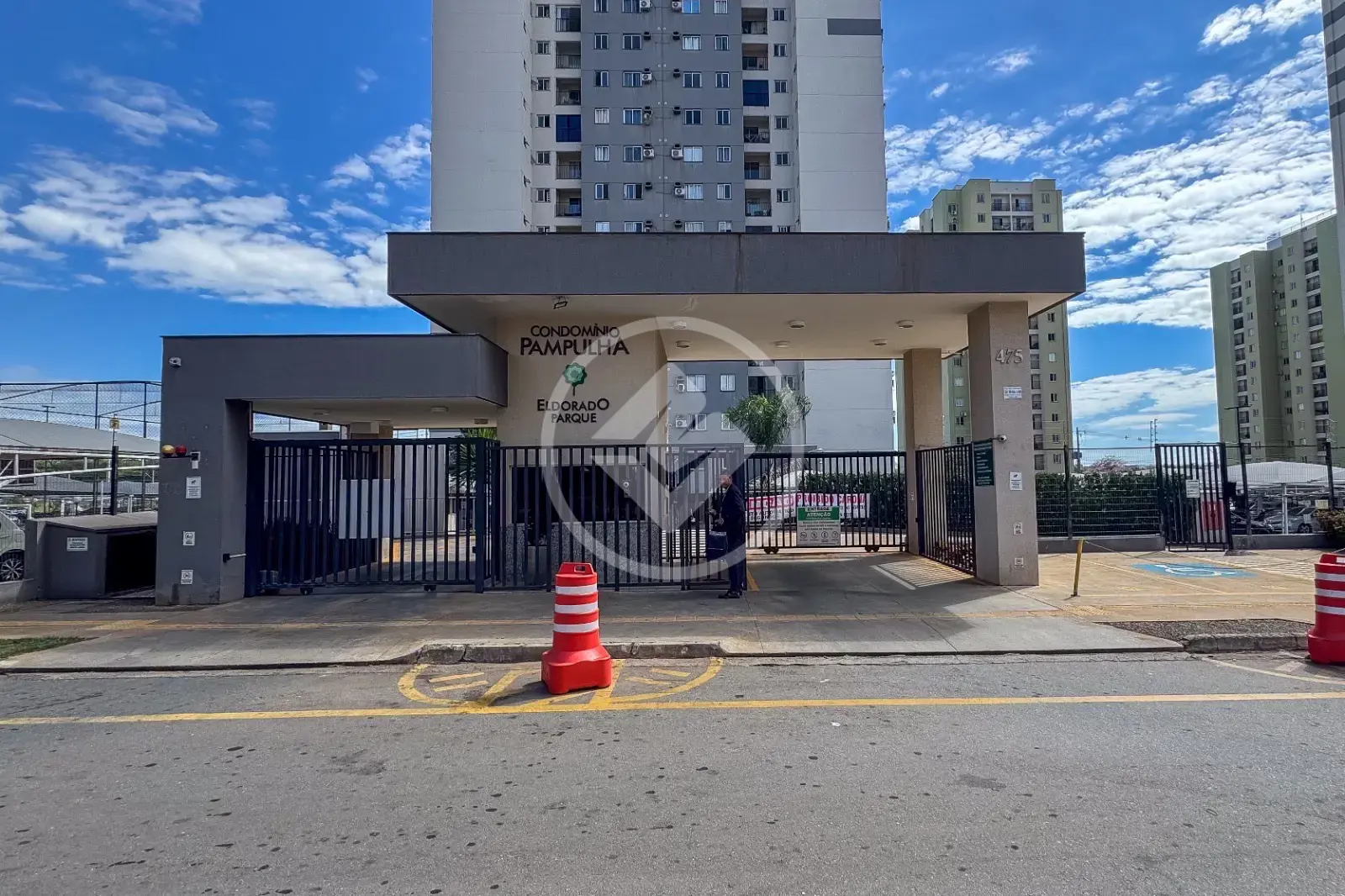Apartamento Parque Oeste Industrial, Goiânia - GO — foto 1