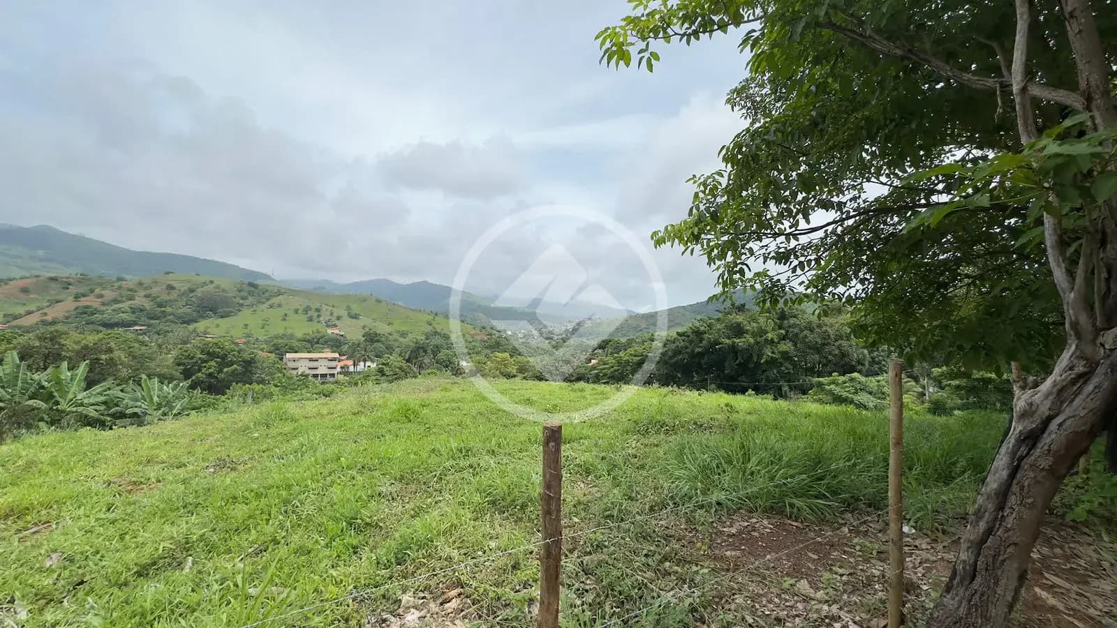 Terreno Chacarás Paraíso, Santana do Paraíso - MG — foto 1