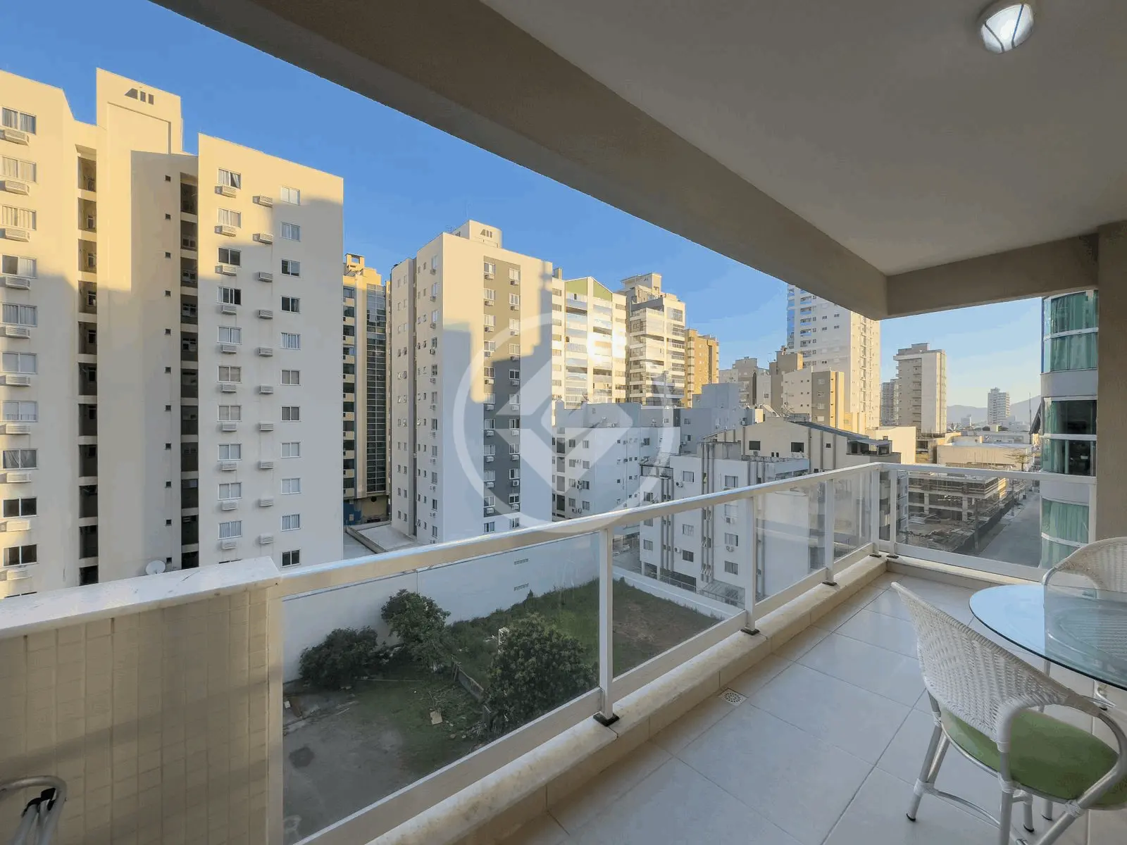 Apartamento Meia Praia, Itapema - SC — foto 1