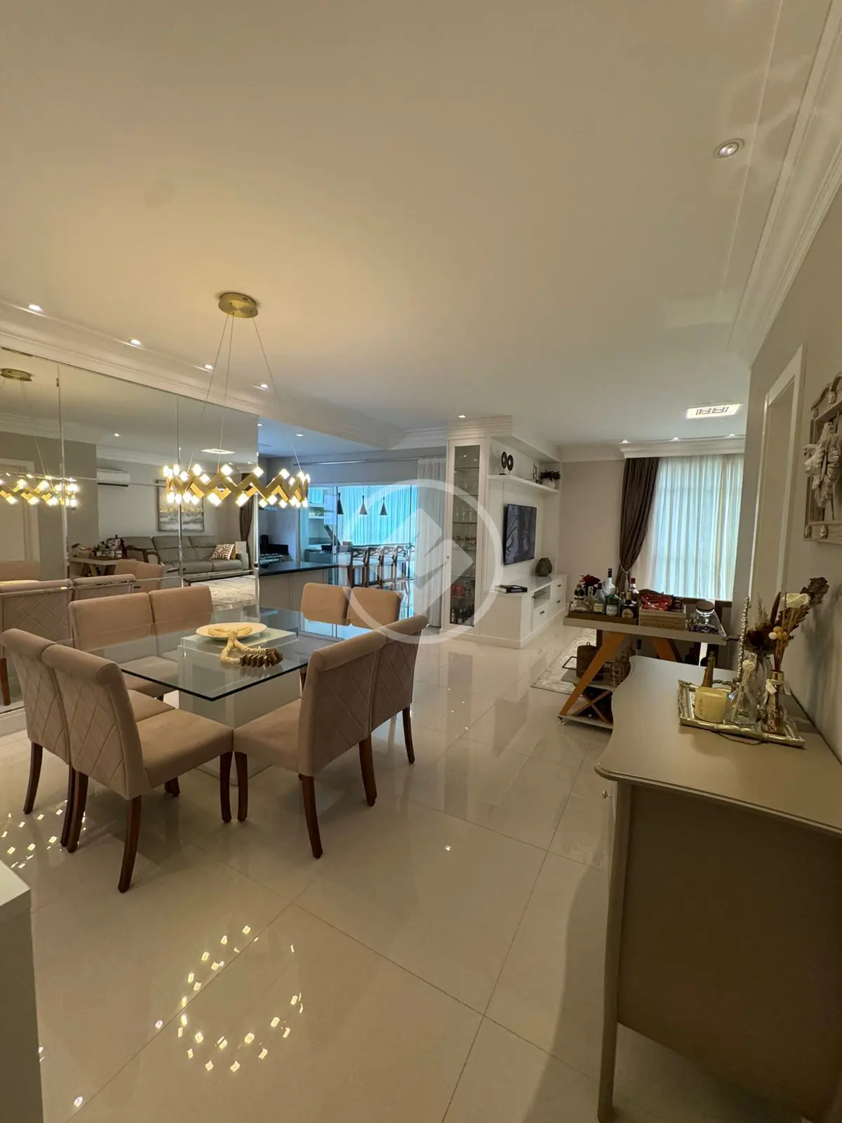 Apartamento Meia Praia, Itapema - SC — foto 1