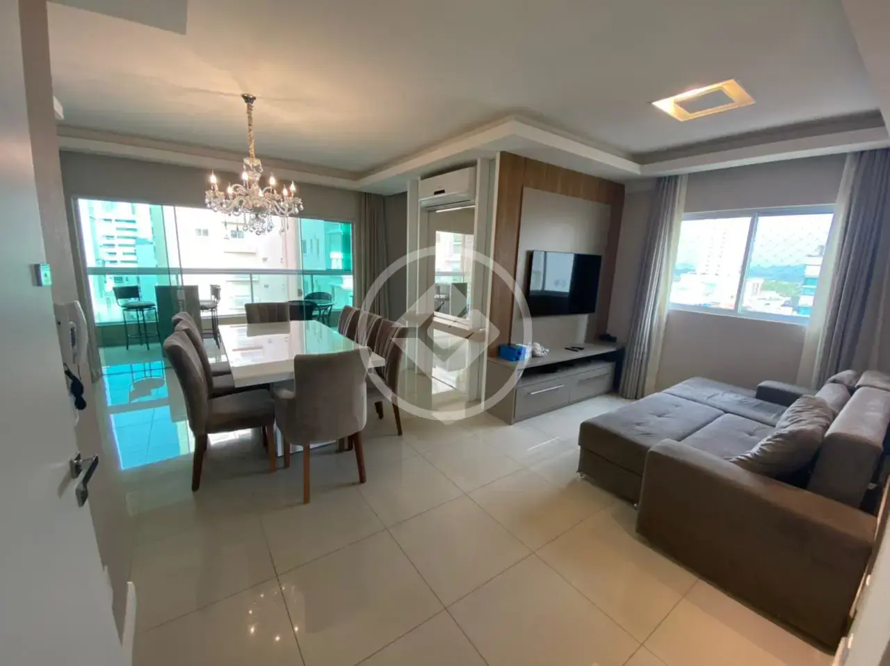 Apartamento Meia Praia, Itapema - SC — foto 1