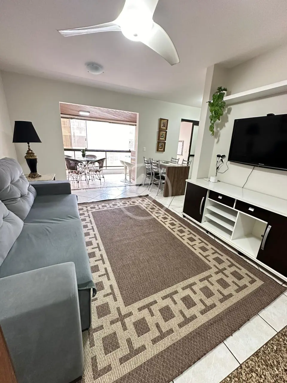 Apartamento a venda em Meia Praia, Quadra mar, 3 dormitórios, (1 suíte)