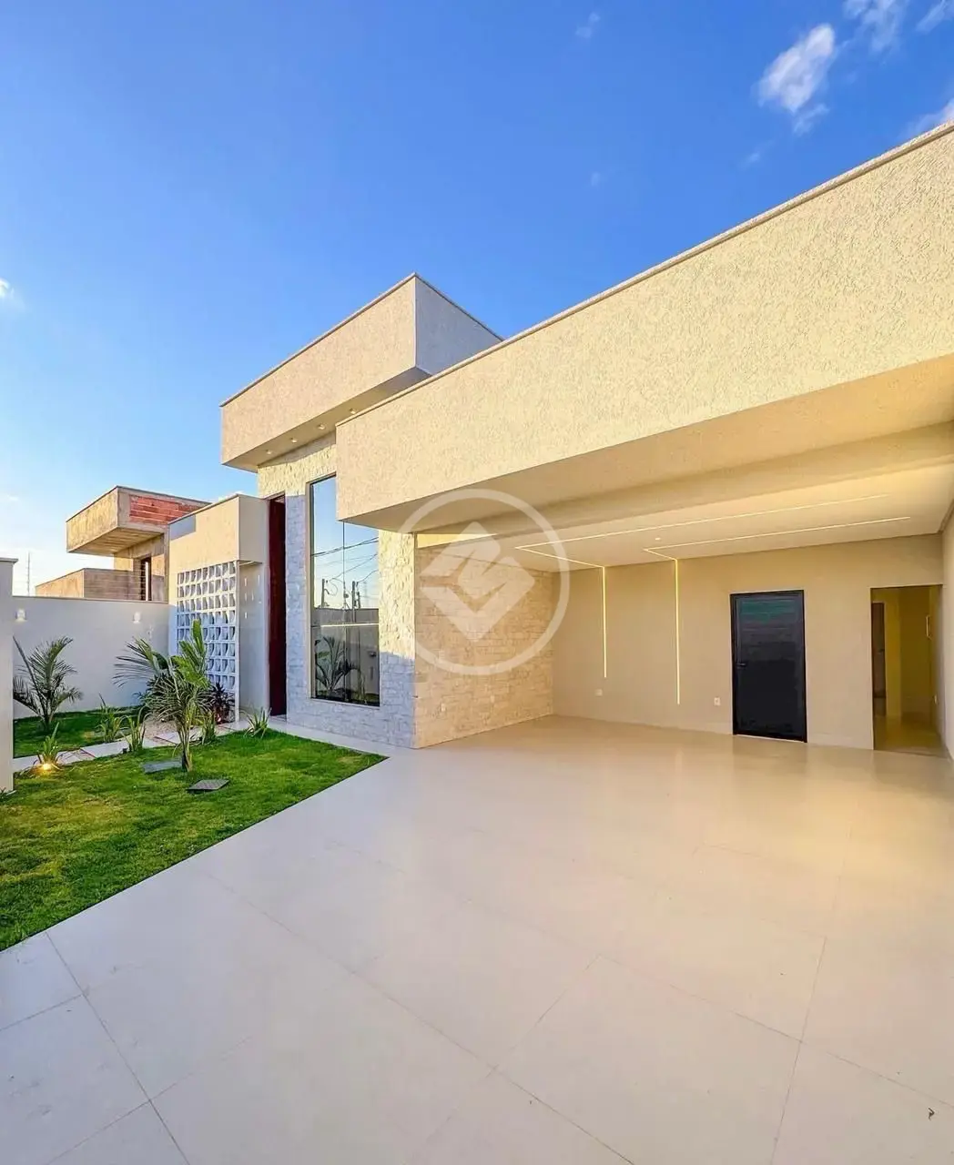 Casa Alto Padrão com 3 Suítes plenas no Setor Três Marias