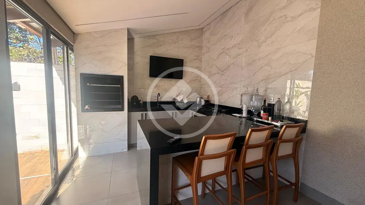 Casa 3 quartos no Centro, Jataí — foto 6 de 6