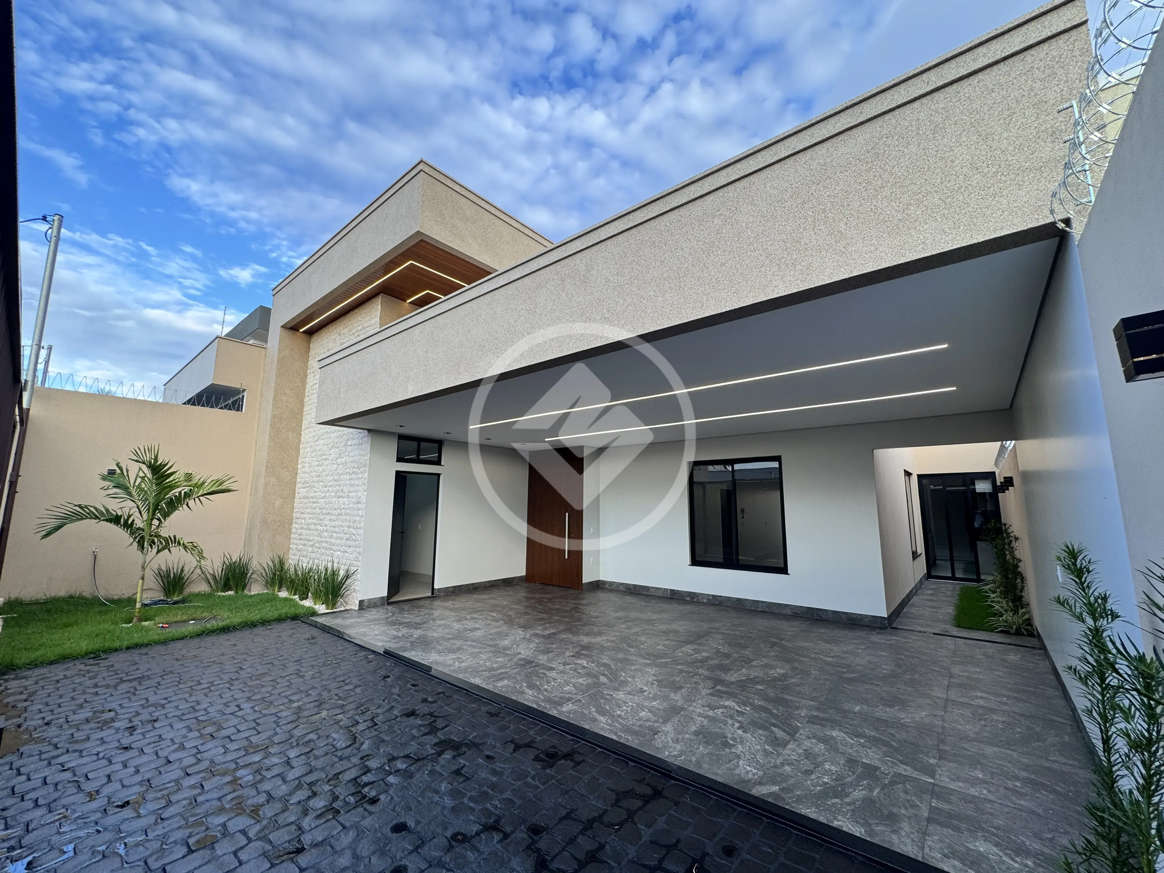 Casa Residencial Flamboyant, Jataí - GO — foto 1