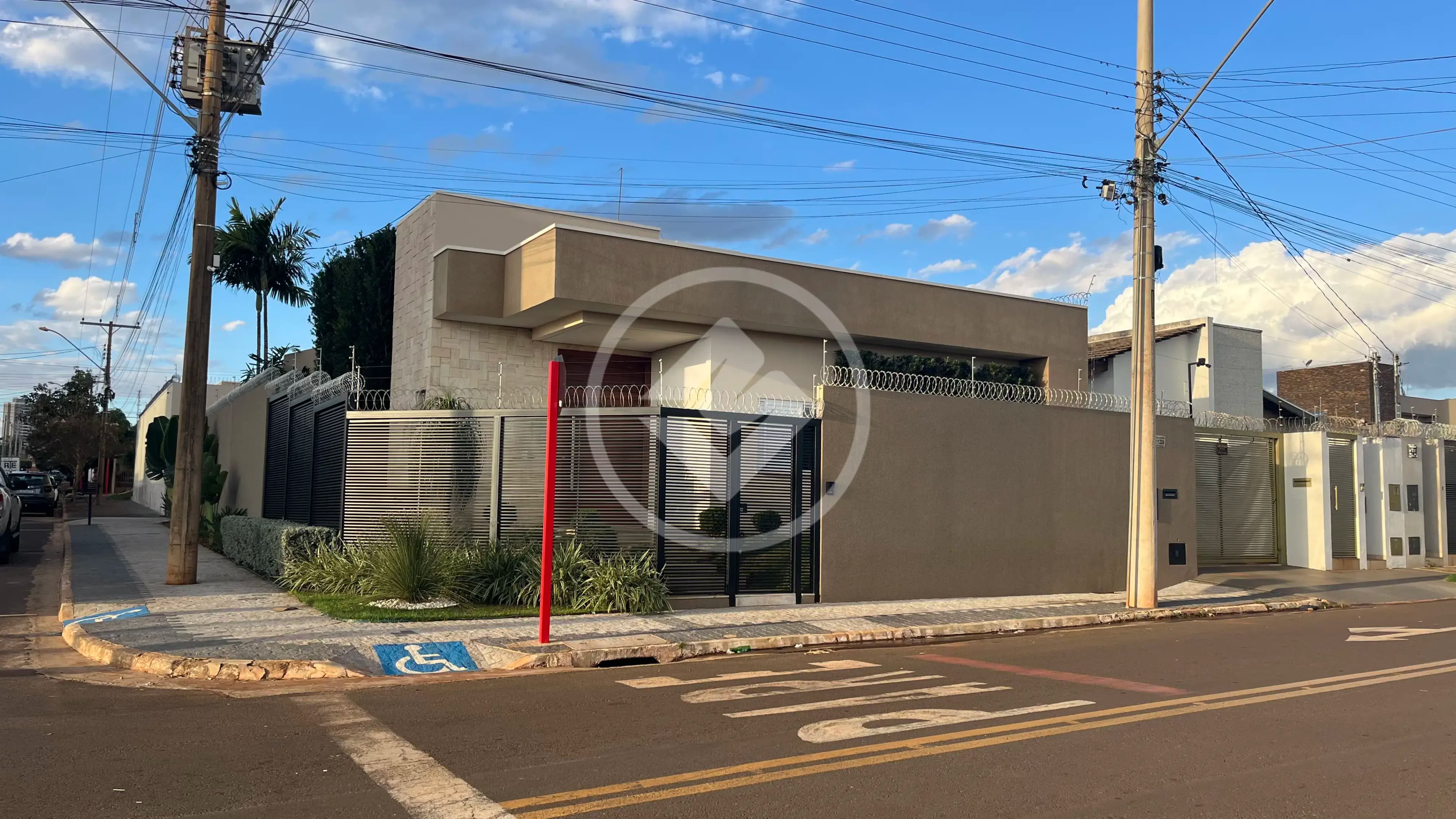 Casa Setor Hermosa, Jataí - GO — foto 1