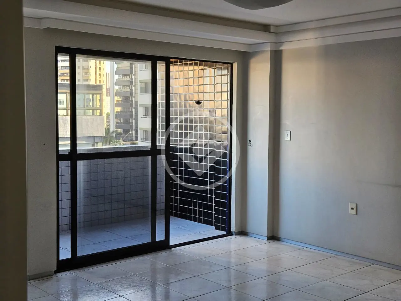 Apartamento no Manaíra a 200 metros do mar !!!