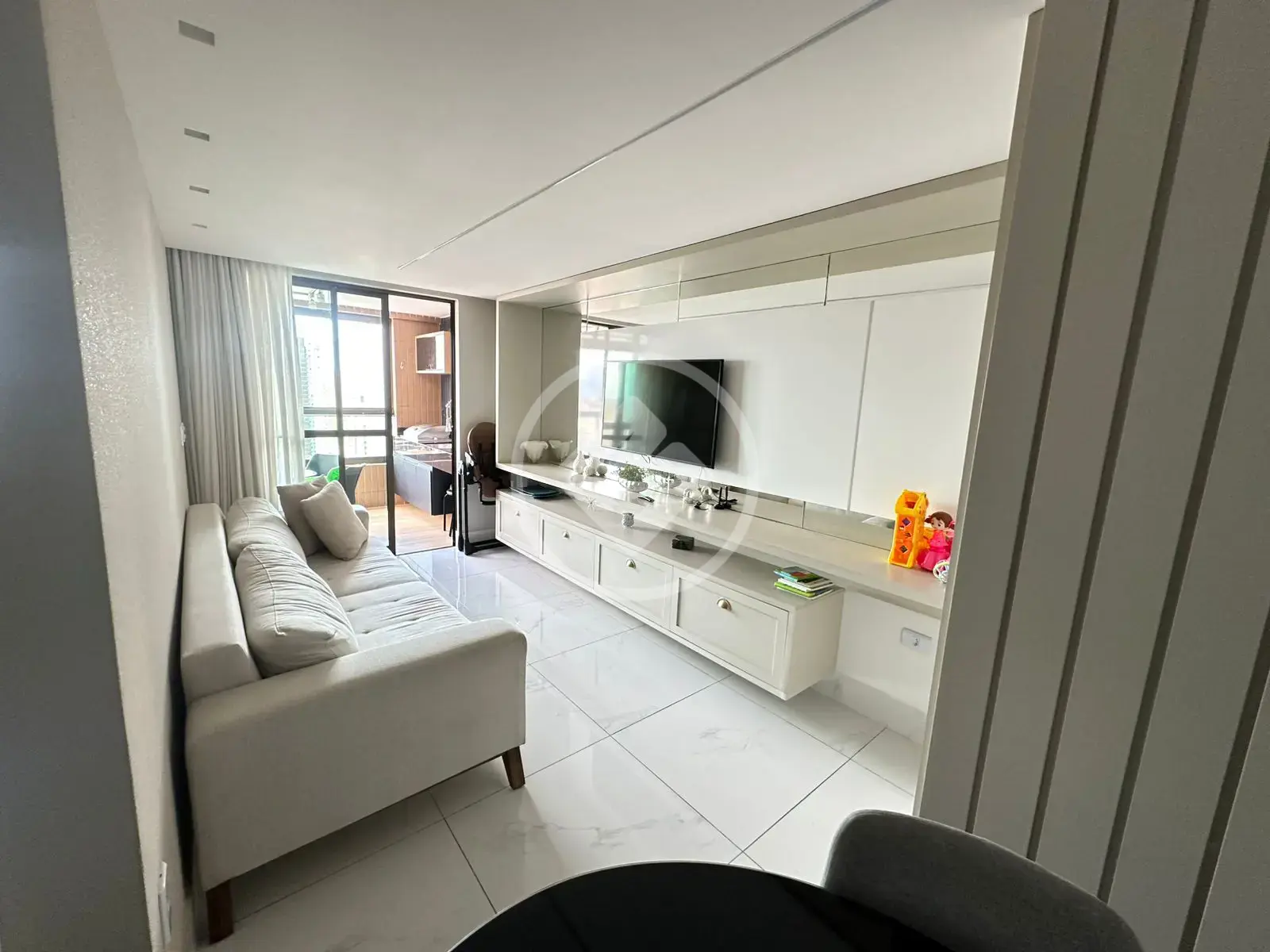 APARTAMENTO NO MANAIRA PORTEIRA FECHADA 82M²