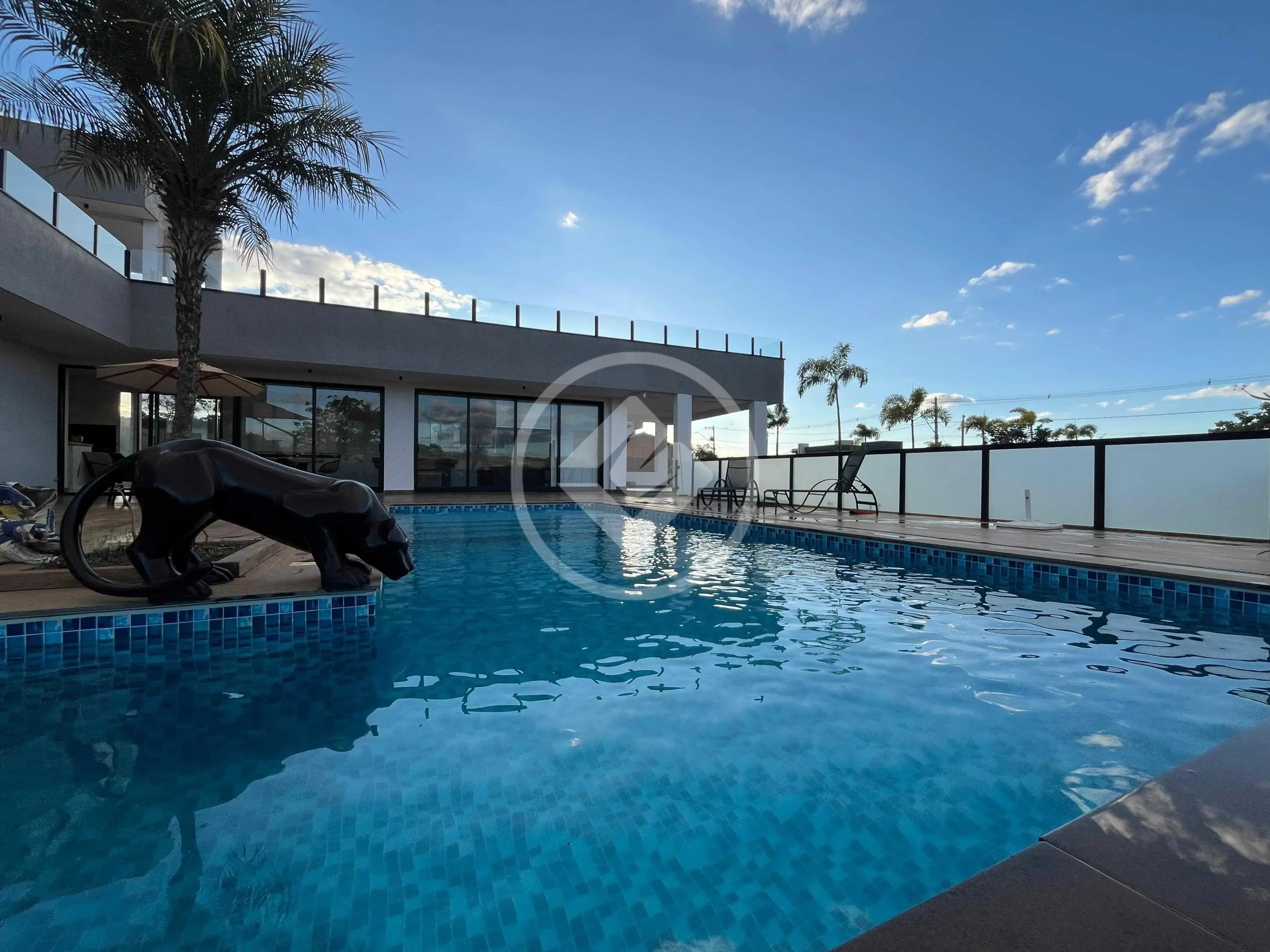 Casa 4 quartos no condomínio Gran Royalle em Lagoa Santa MG / MY BROKER