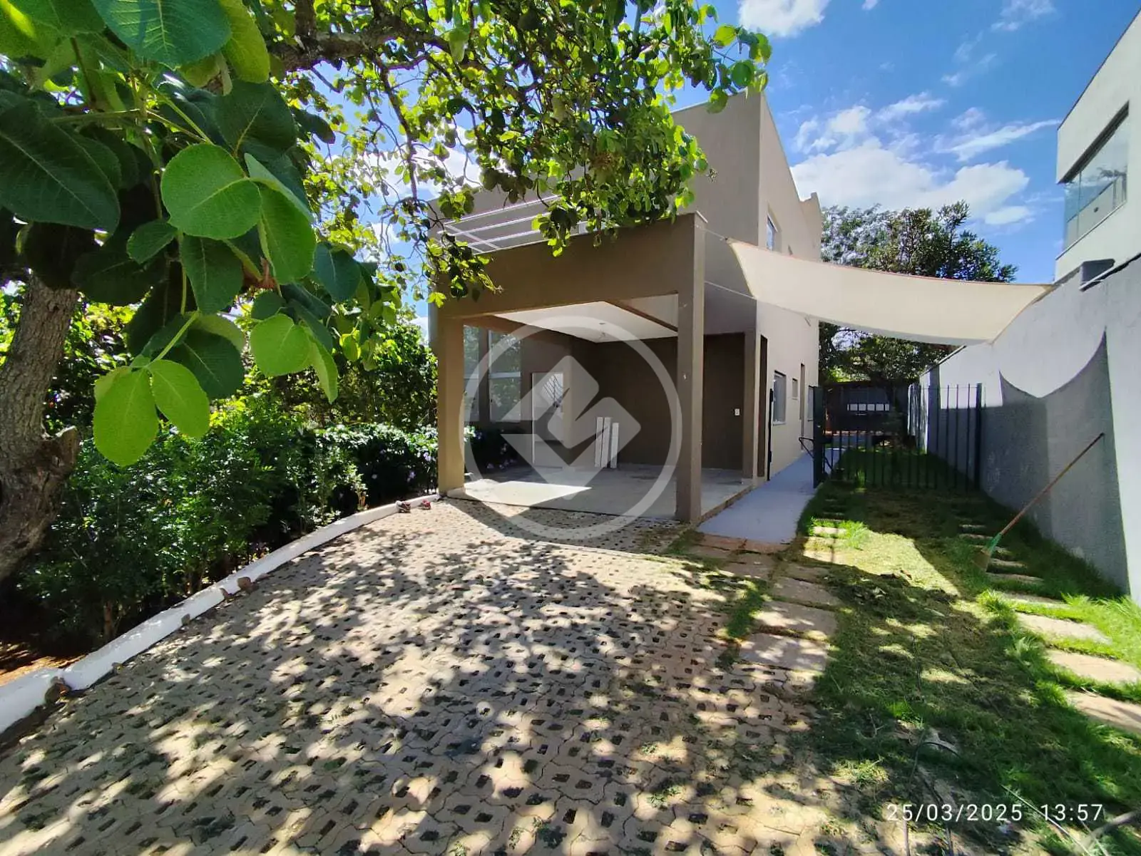 Sobrado 4 quartos no condomínio Oasis no bairro Joá em Lagoa Santa MG / My Broker