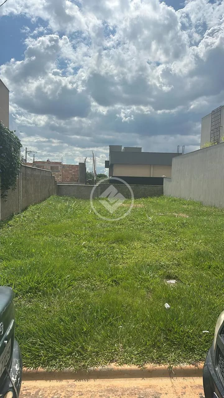 Terreno Condomínio Jardins Capri, Senador Canedo - GO — foto 1