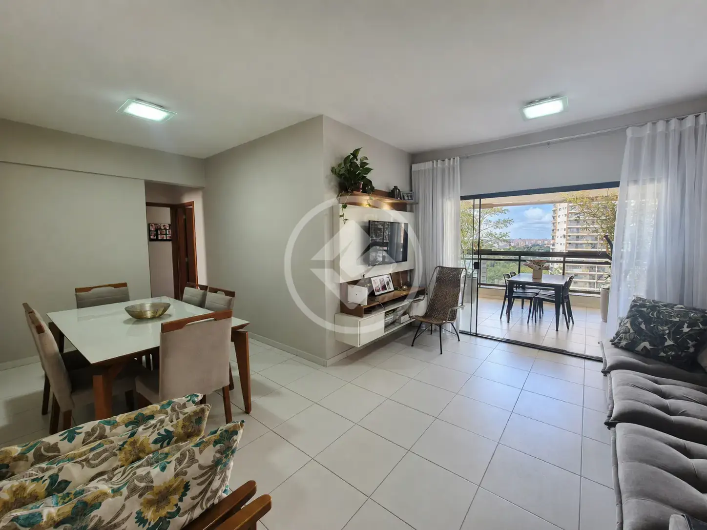 Apartamento Setor Bueno, Goiânia - GO — foto 2