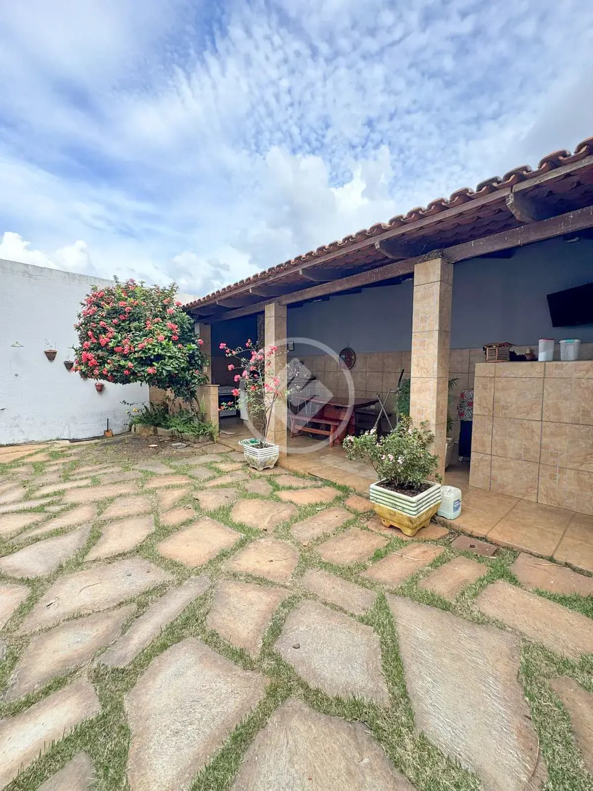 Casa Jardim Pampulha, Goiânia - GO — foto 2