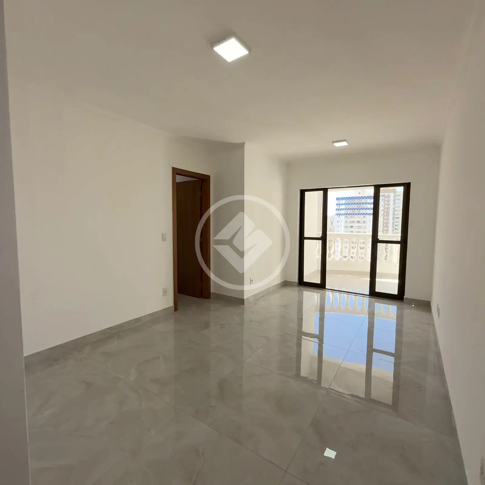 Apartamento Setor Bueno, Goiânia - GO — foto 1