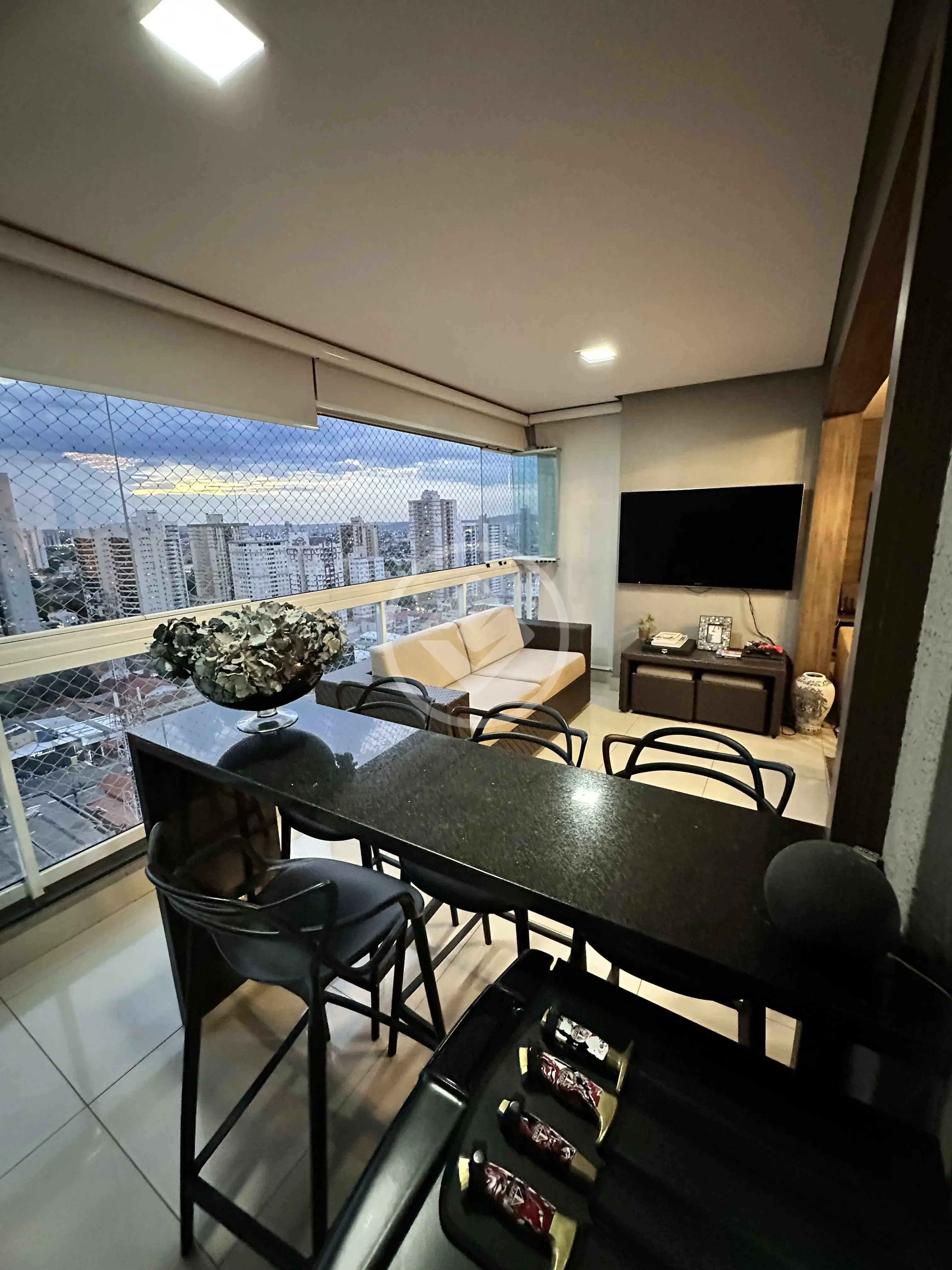 Apartamento Setor Bueno, Goiânia - GO — foto 1
