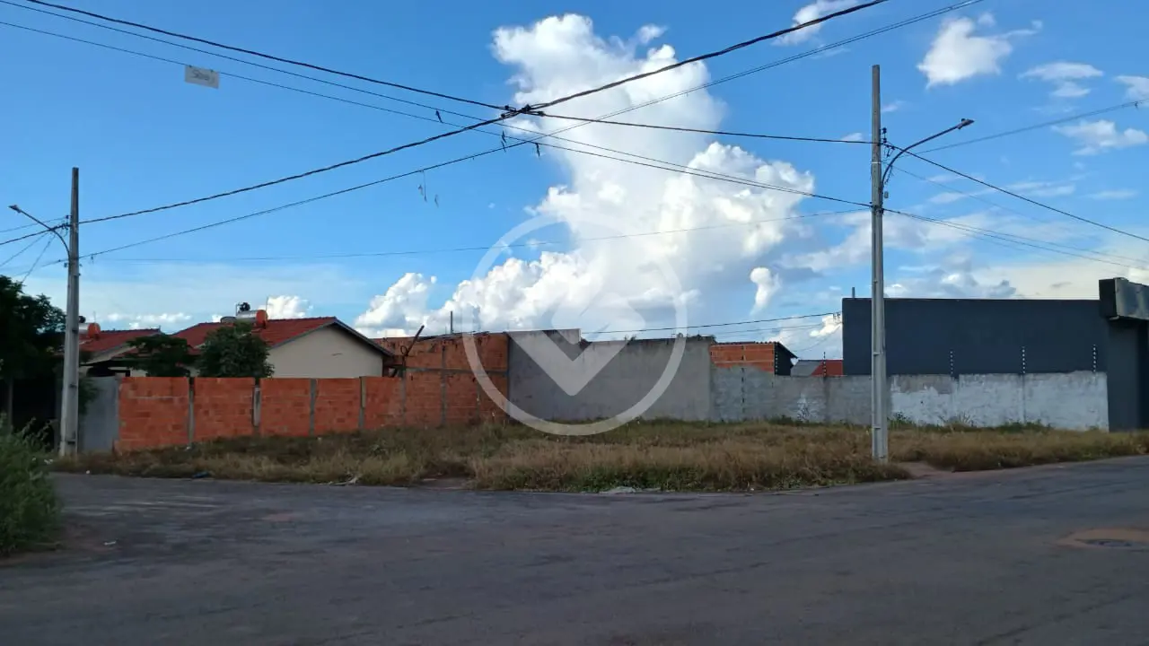 Terreno Lobo, Cáceres - MT — foto 2