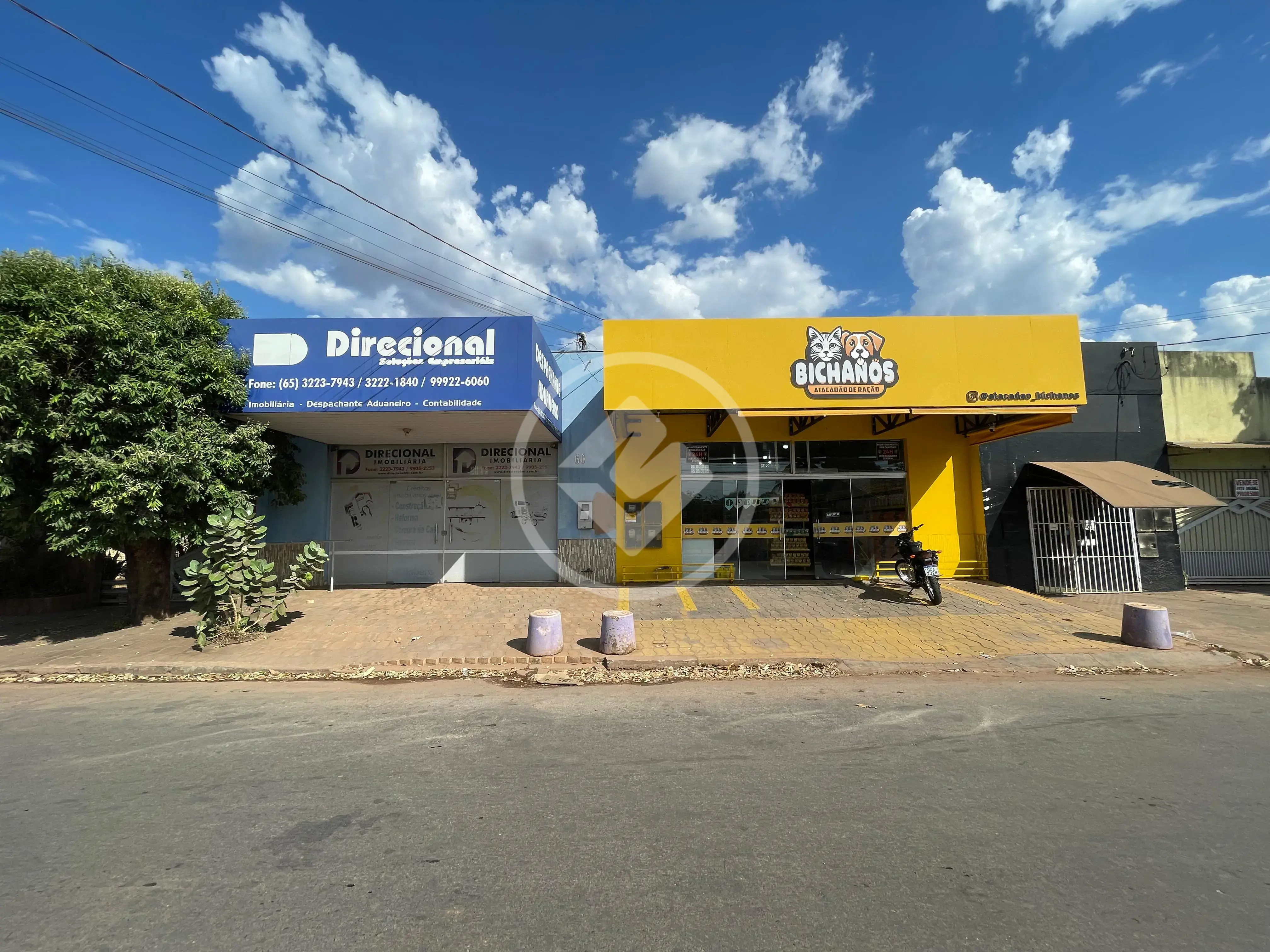 Sala Comercial Centro, Cáceres - MT — foto 1
