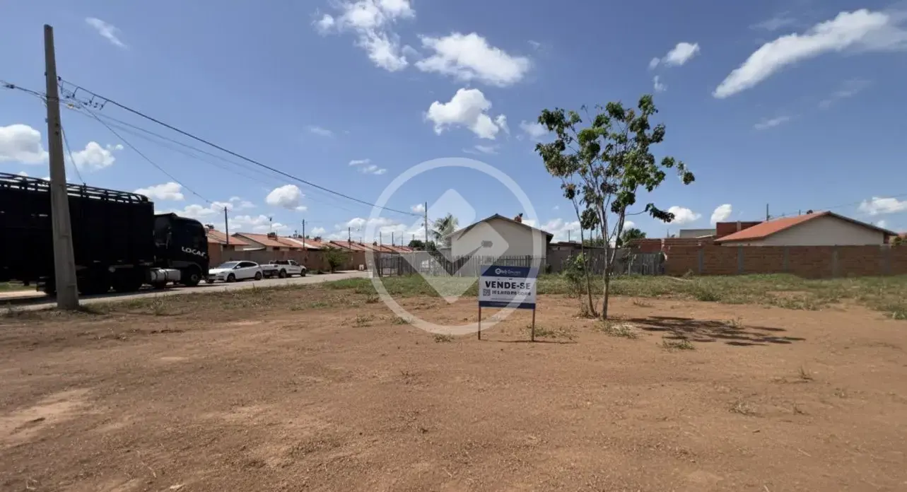 Terreno Lobo, Cáceres - MT — foto 1