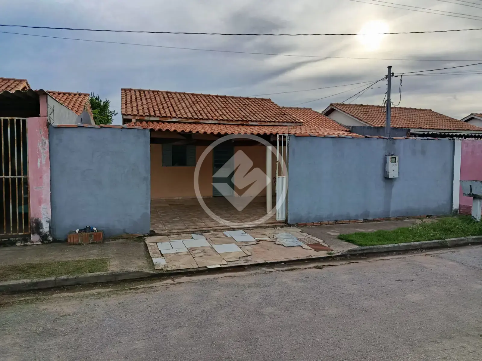 IMÓVEL LOCALIZADO NO JARDIM AEROPORTO