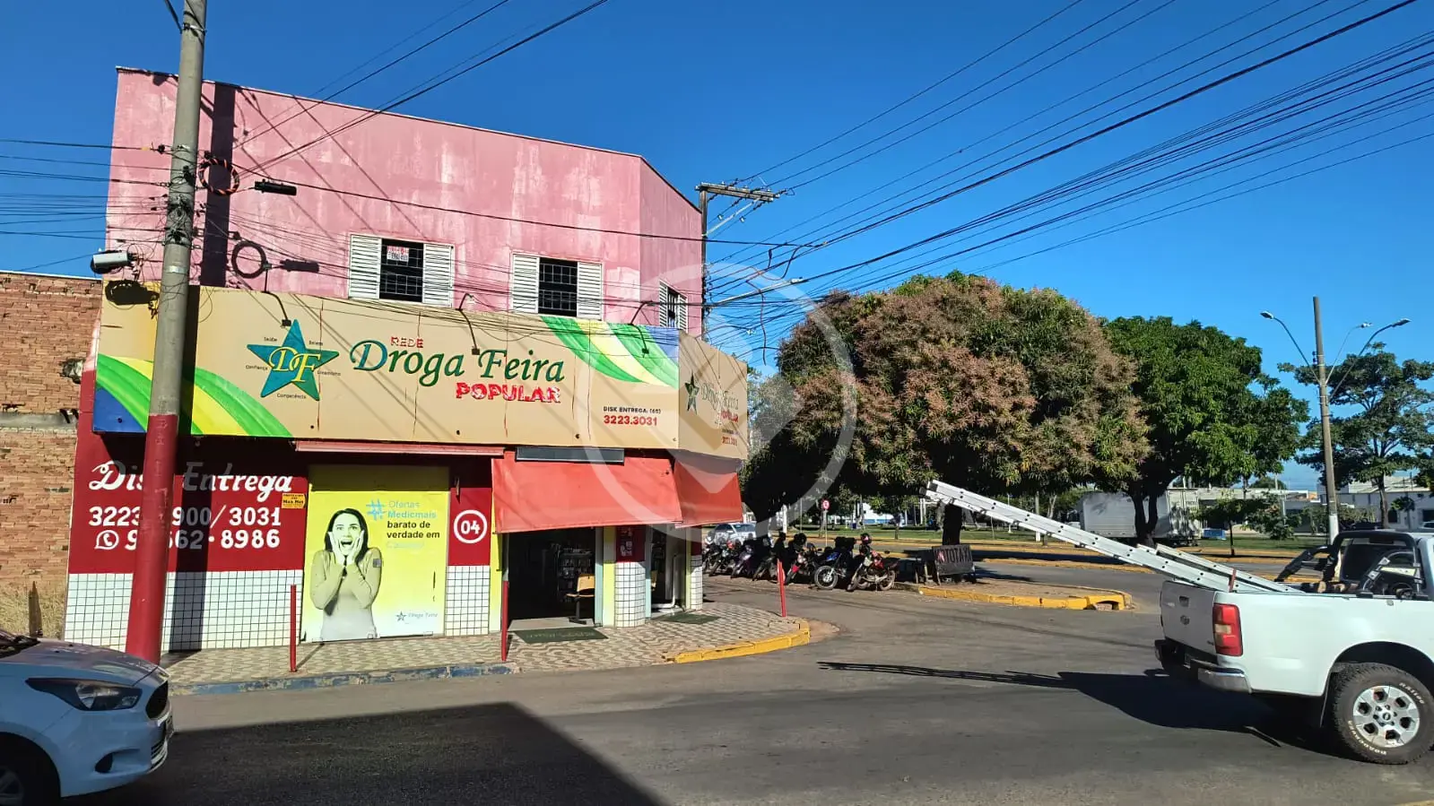 Prédio no Centro, Cáceres — foto 1 de 5