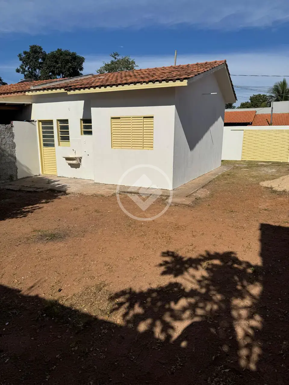 Casa 2 quartos no Jardim Aeroporto, Cáceres — foto 2 de 6