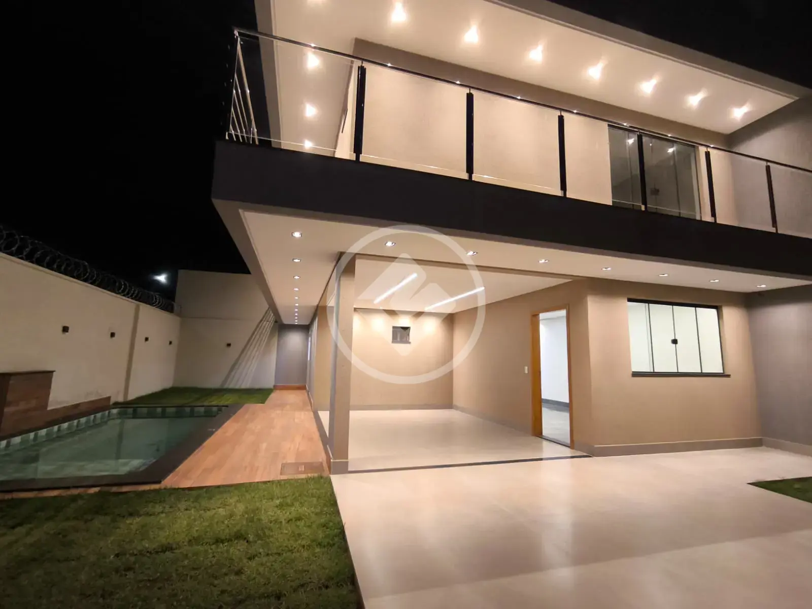 Sobrado Setor Perim, Goiânia - GO — foto 1