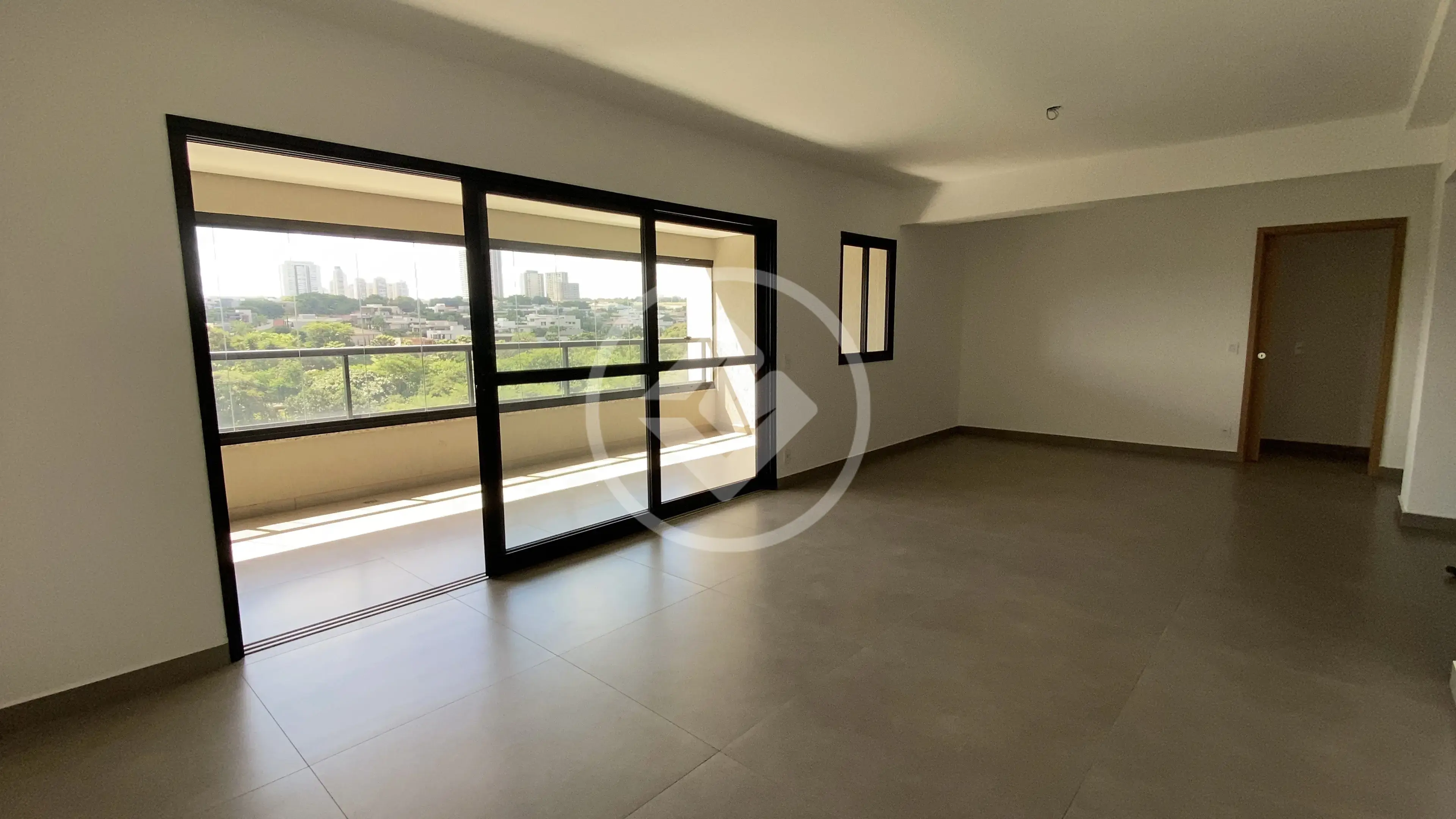 Apartamento Jardim Olhos D'Água, Ribeirão Preto - SP — foto 1