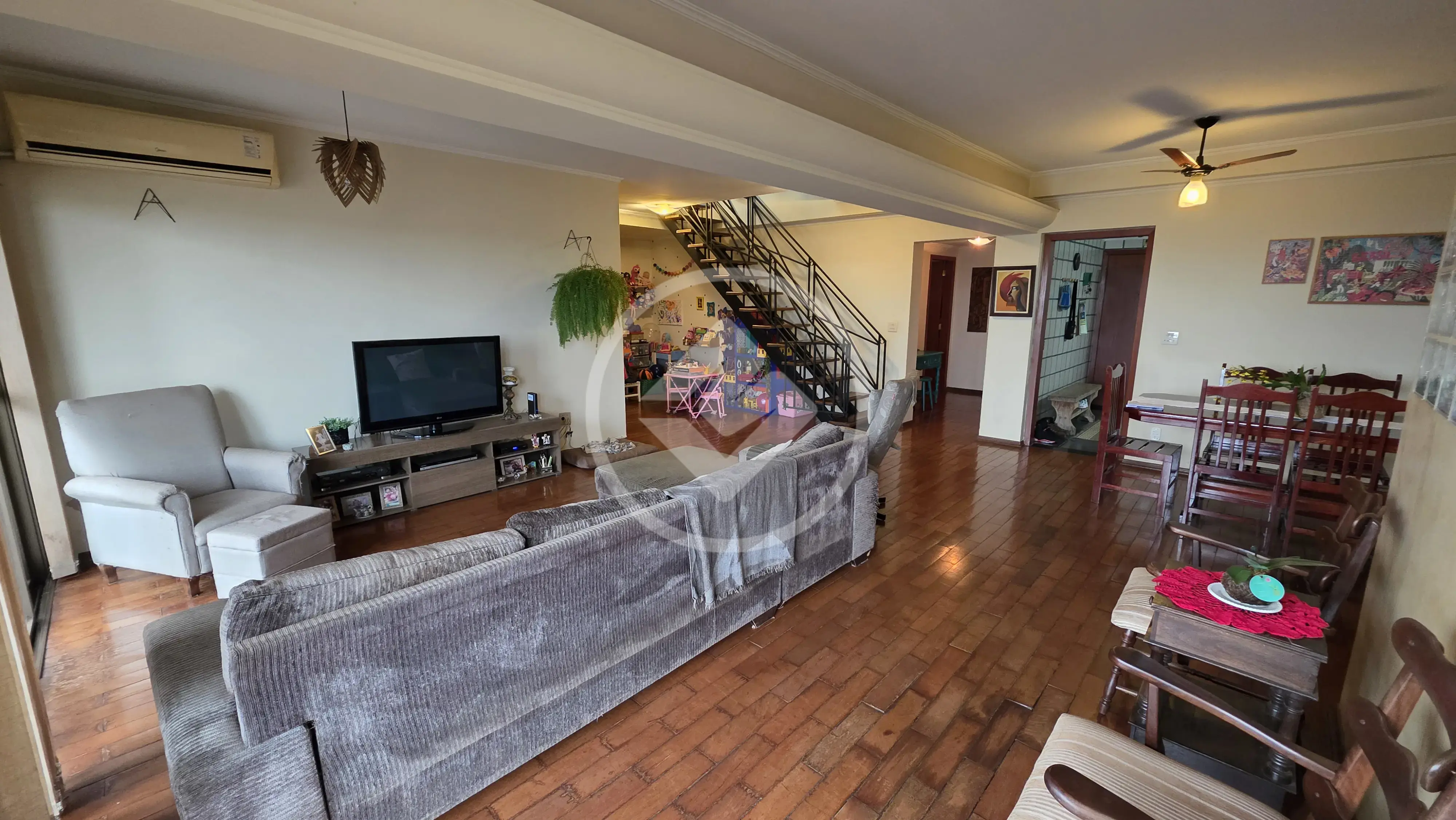 Apartamento Duplex 4 quartos no Presidente Medici, Ribeirão Preto — foto 2 de 6