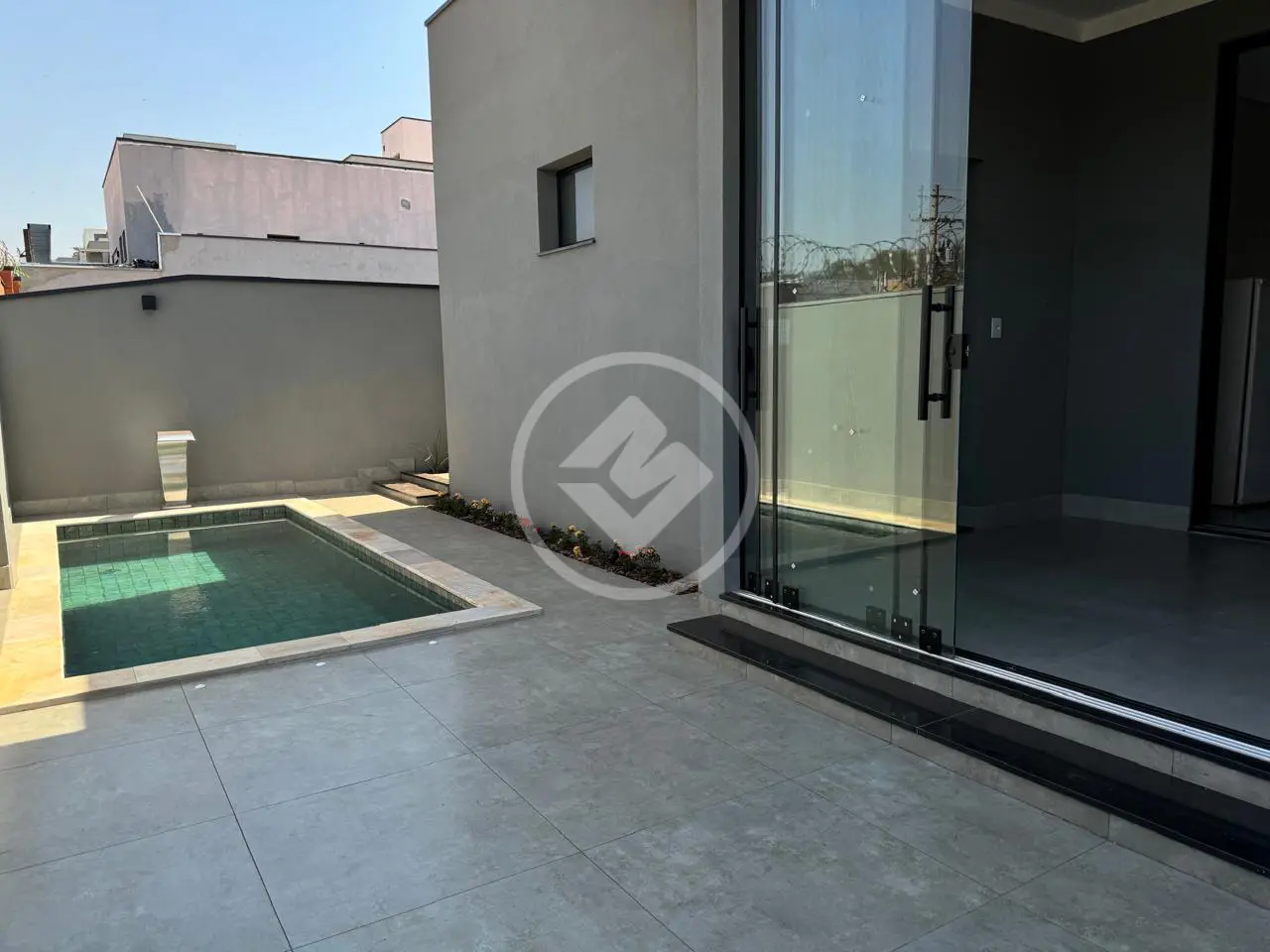 CASA EM CONDOMINIO - TERRAS DE SANT'ANNA