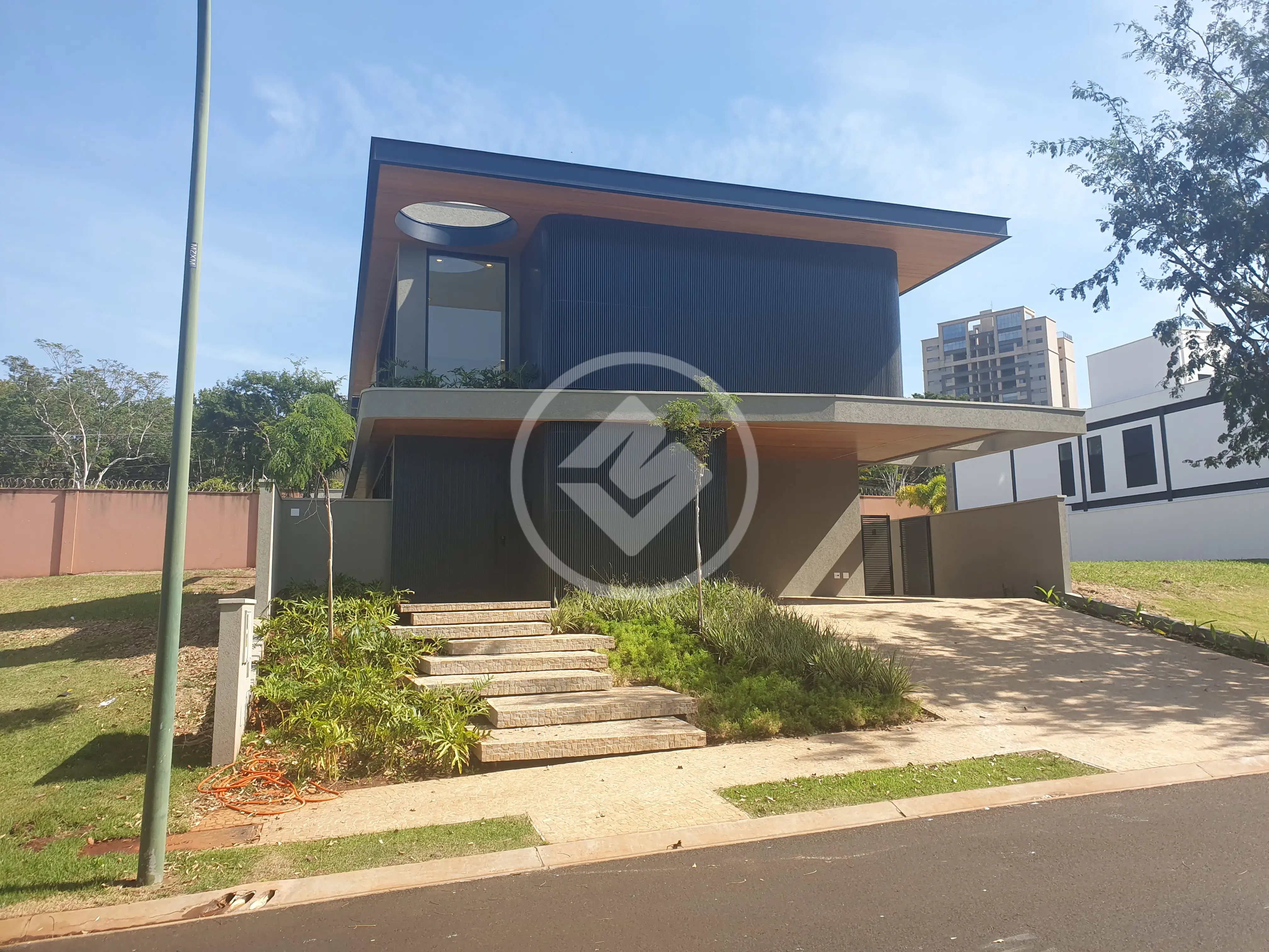 Sobrado Em Condomínio Jardim Olhos D´Água I, Ribeirão Preto - SP — foto 1