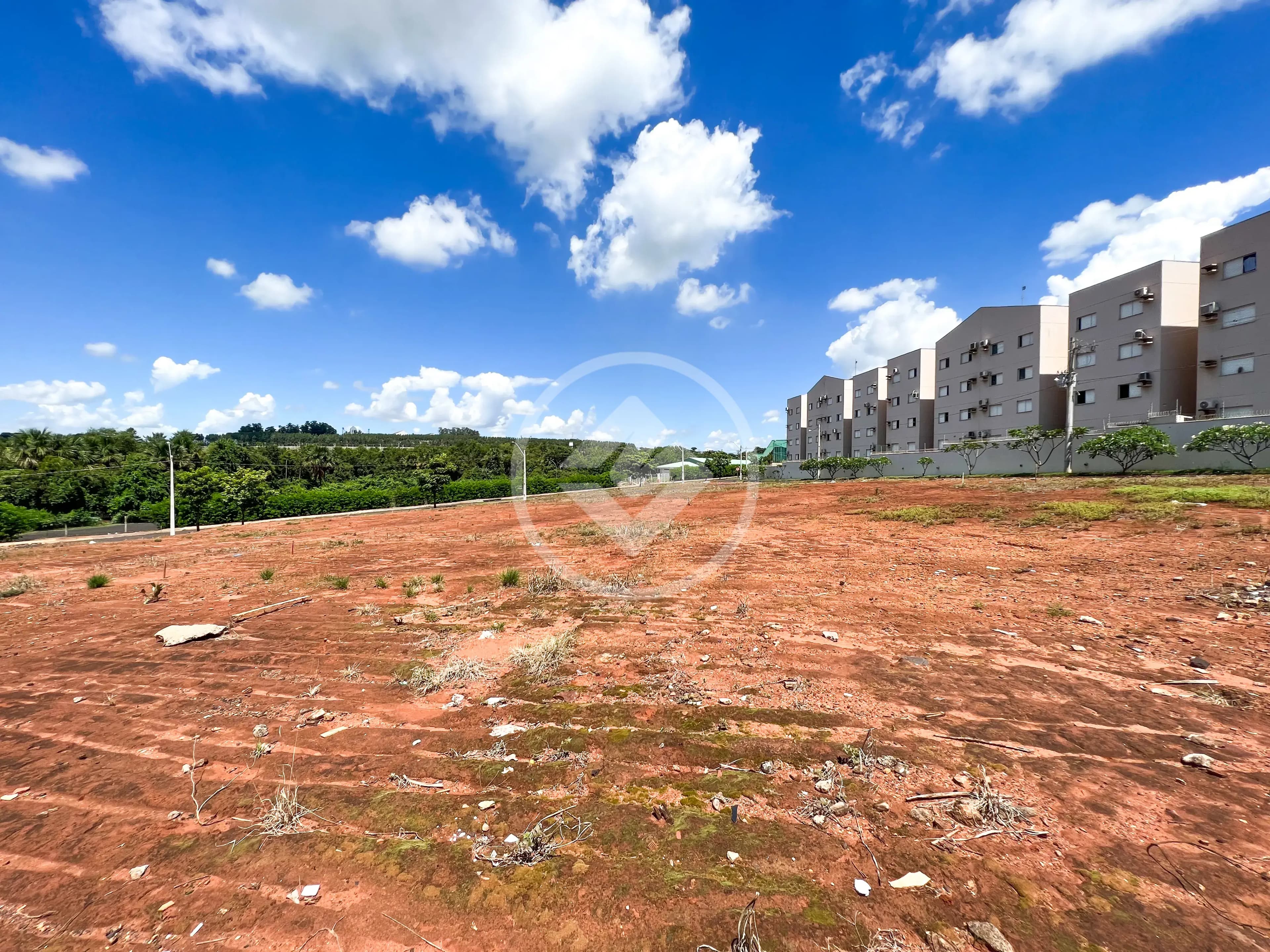 Terreno / Parque das Laranjeiras