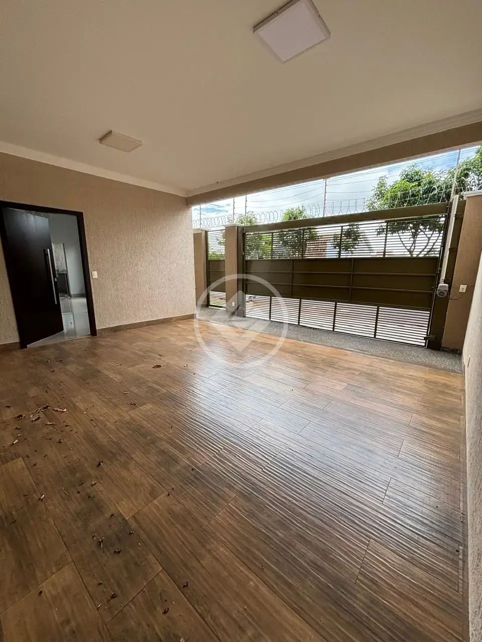 Casa 3 quartos no Parque das Laranjeiras Prolongamento, Rio Verde — foto 2 de 6