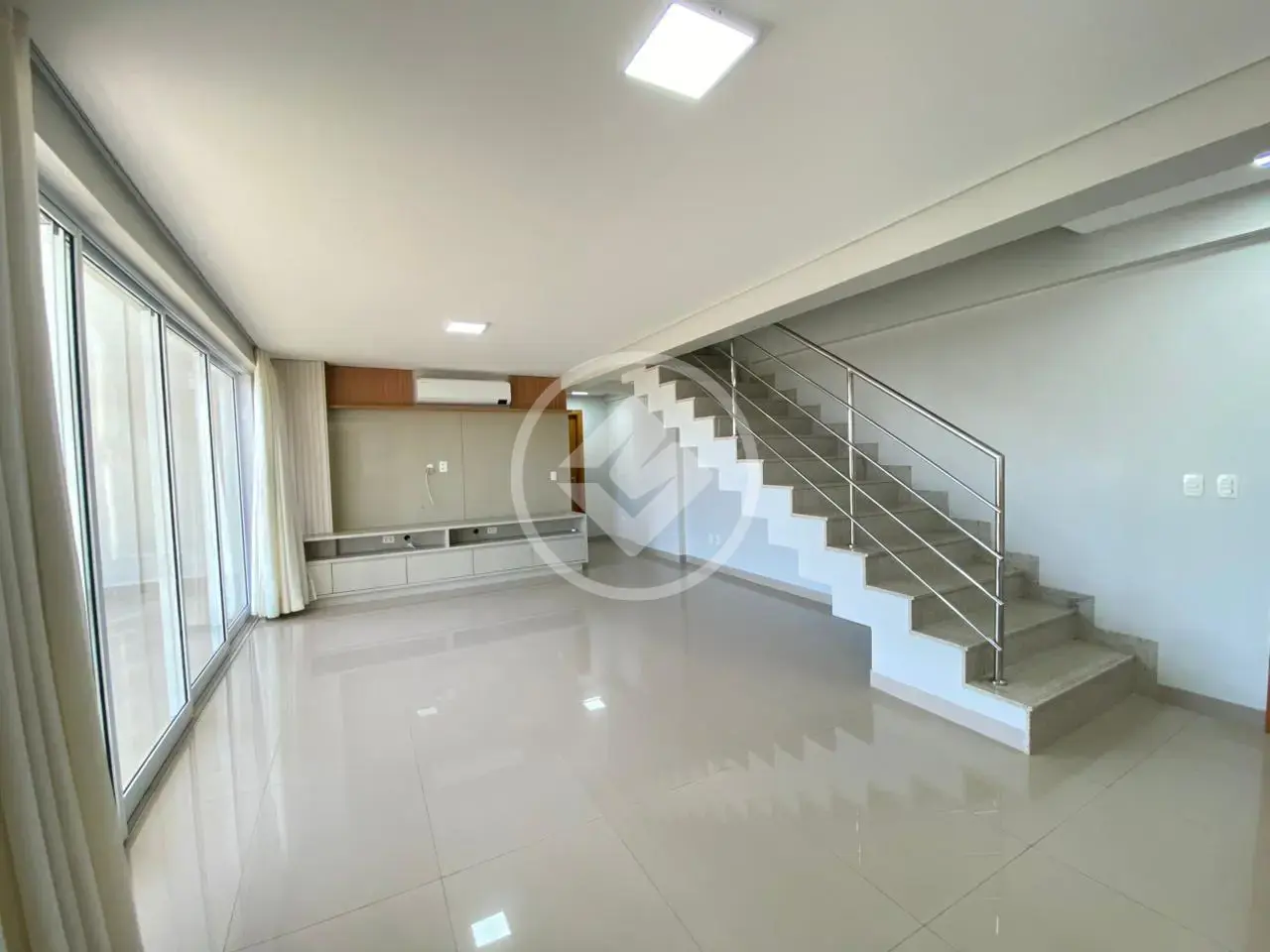 Apartamento Duplex Residencial Interlagos, Rio Verde - GO — foto 2