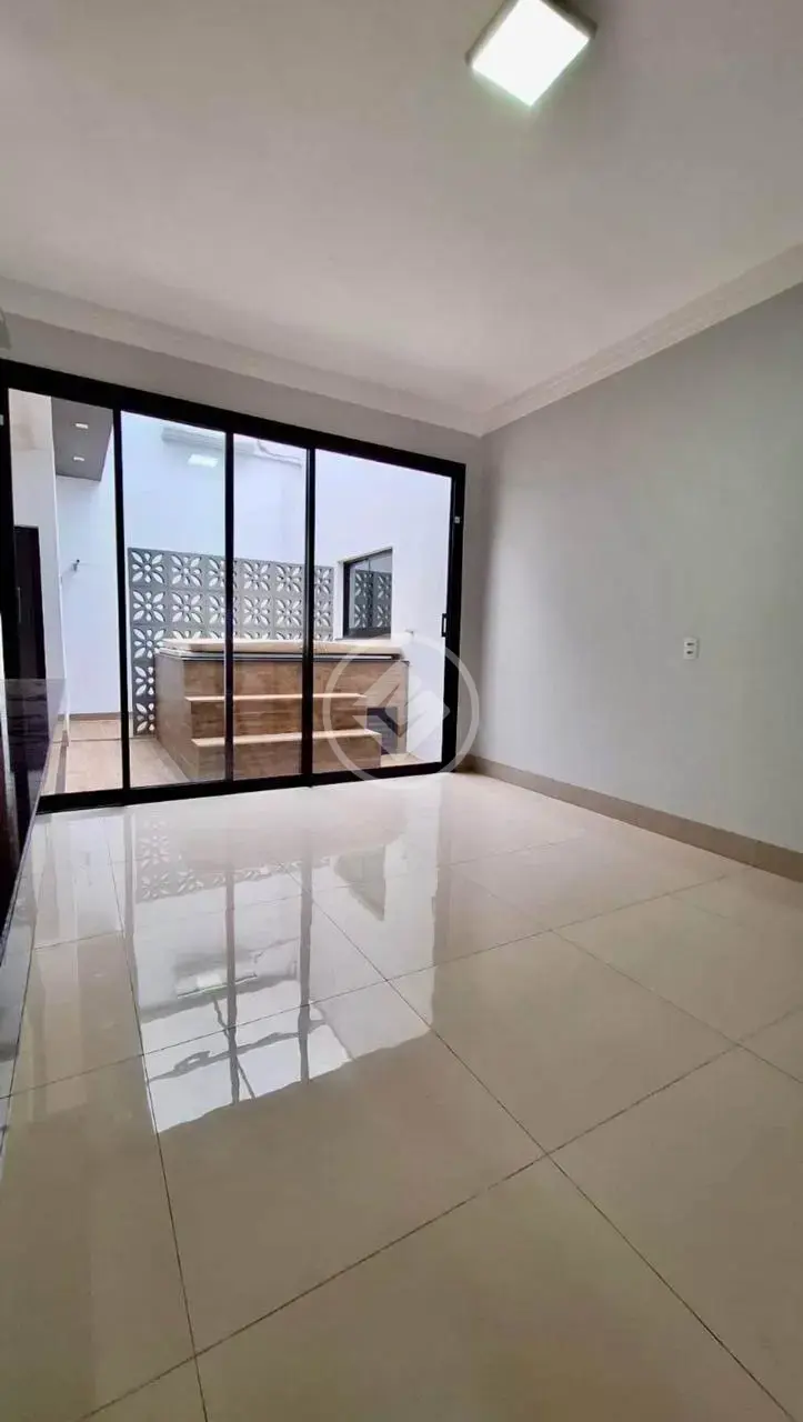 Casa 3 quartos no Bairro Residencial Interlagos, Rio Verde — foto 4 de 6