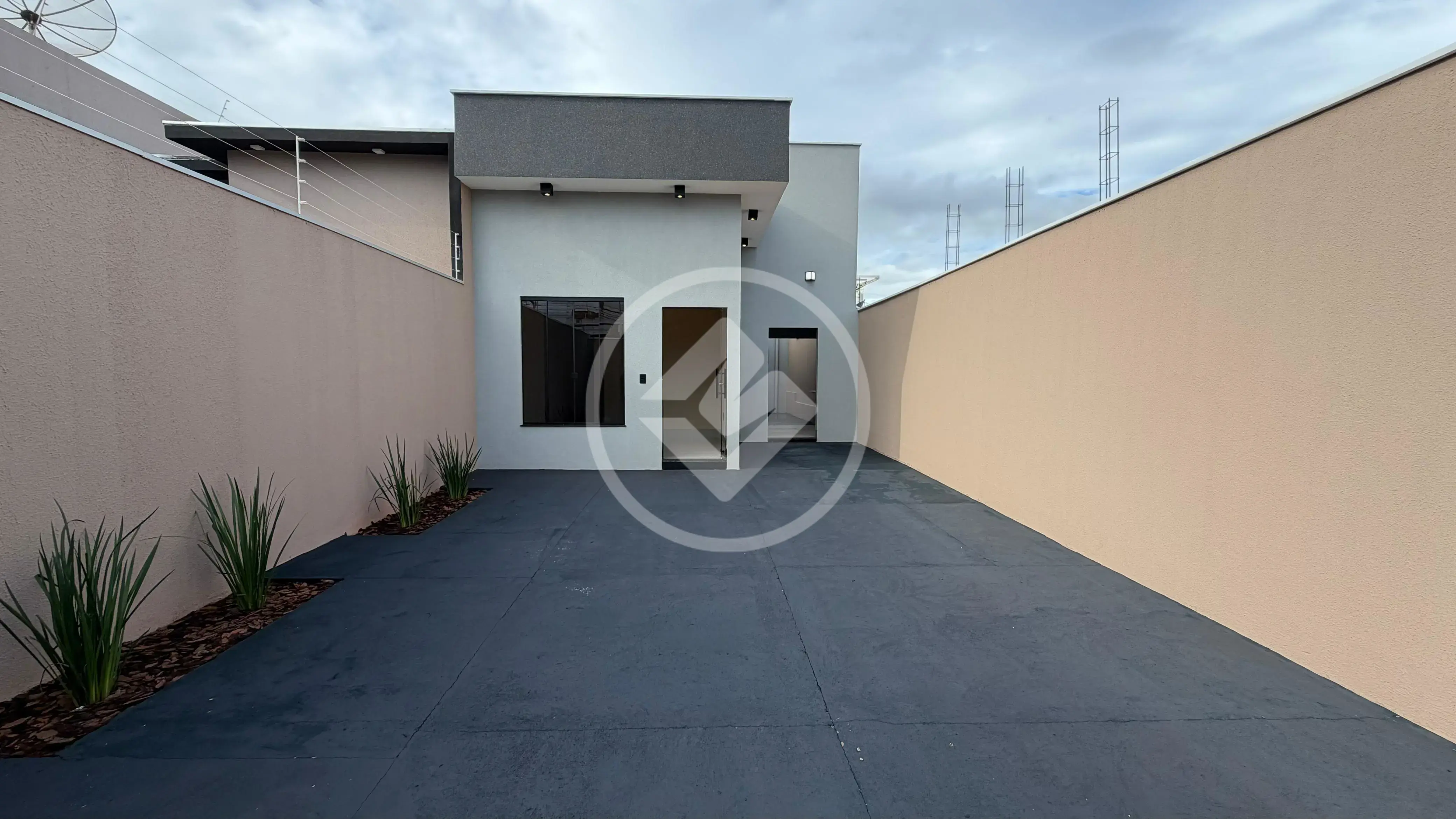 Casa / Liberdade