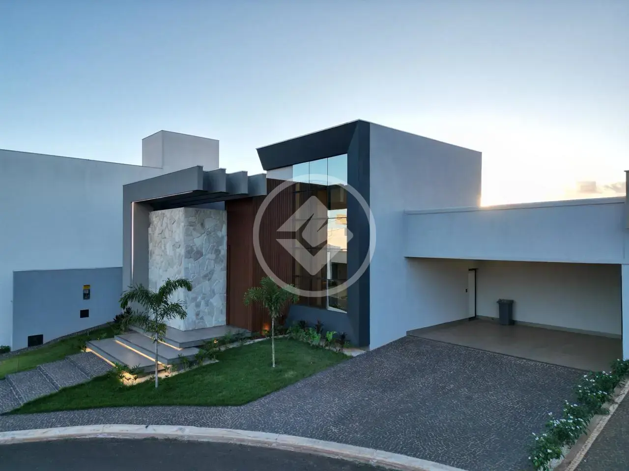 Casa Condomínio Residencial Villa Capri, Rio Verde - GO — foto 1