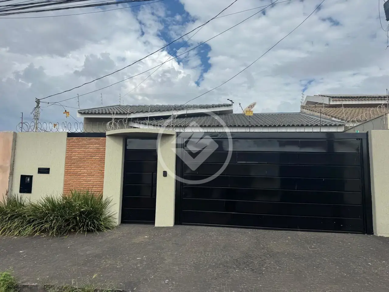 Casa Condomínio Parque Solar do Agreste B, Rio Verde - GO — foto 1