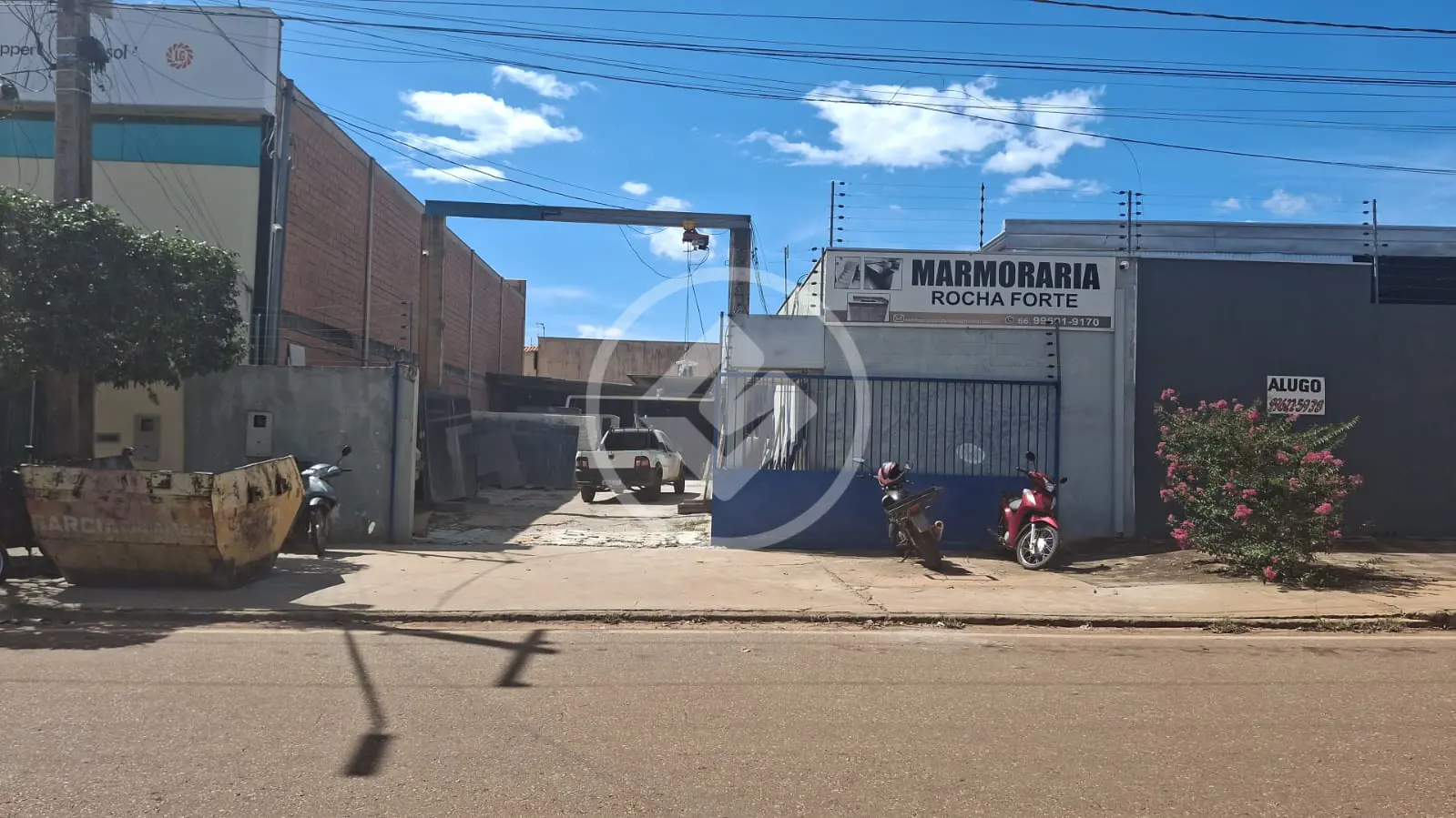 VENDO BARRACÃO COMERCIAL NO BAIRRO SAGRADA FAMÍLIA PRÓXIMO A AV. DOS ESTUDANTES