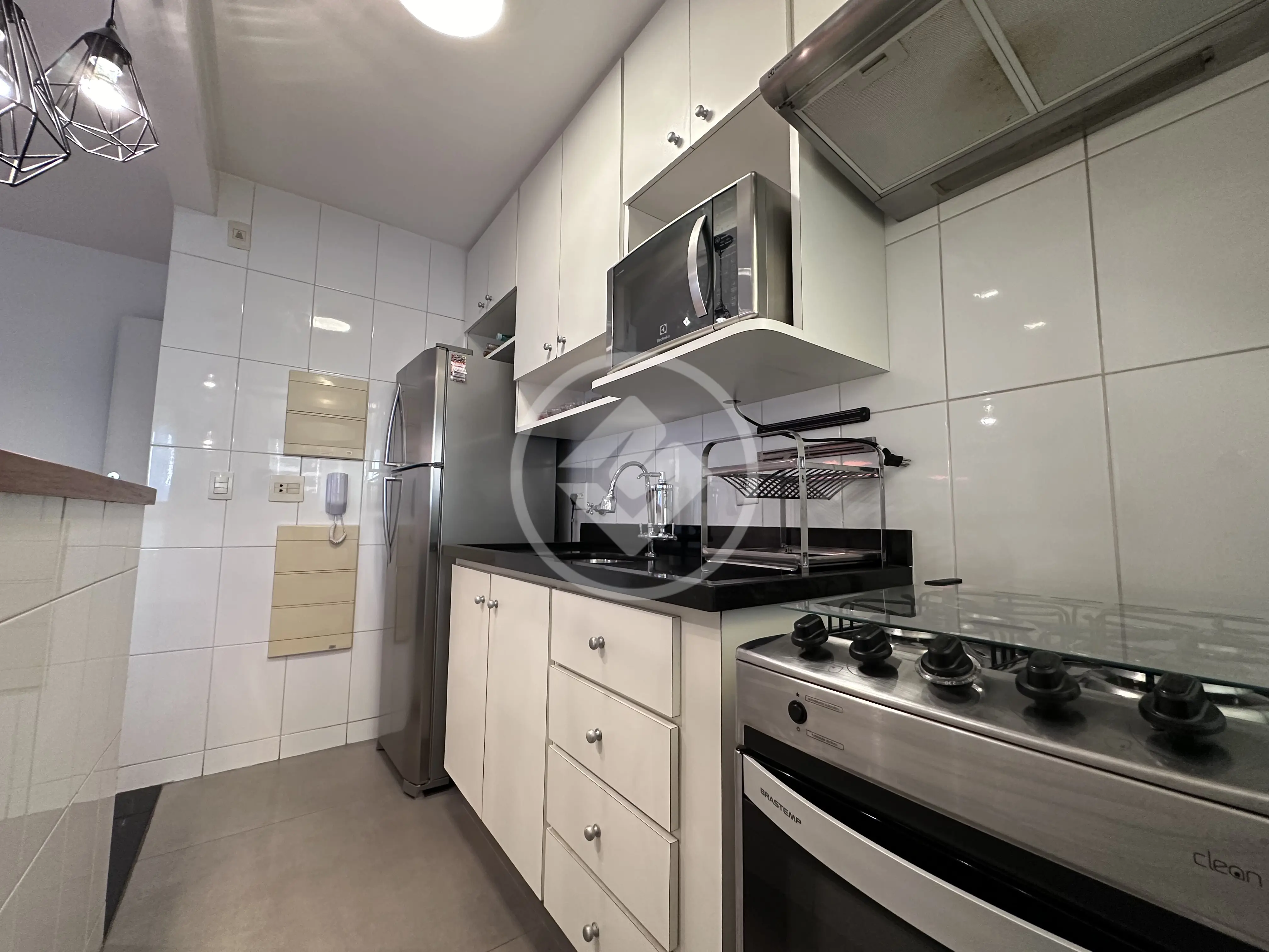 Apartamento na Vila Nova Conceicao 2 dormitorios 2 vagas 60 m2