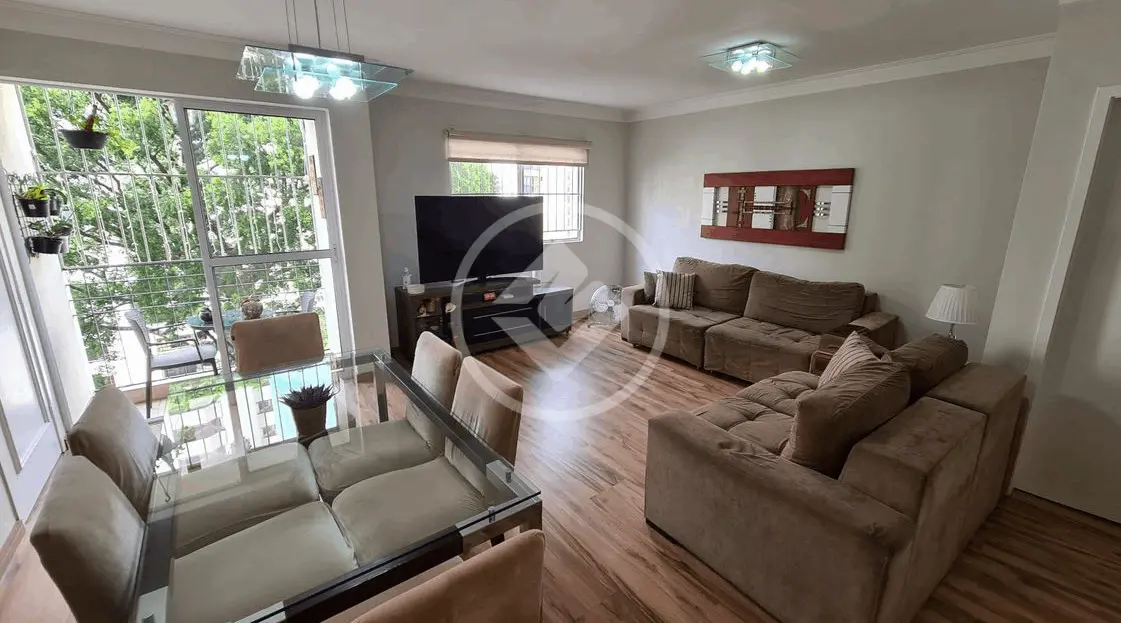 Apartamento em Moema - Pronto para morar - à Venda com 115m², 3 Dormitórios, 1 Suíte e 1 Vaga de Garagem, Moema, São Paulo.