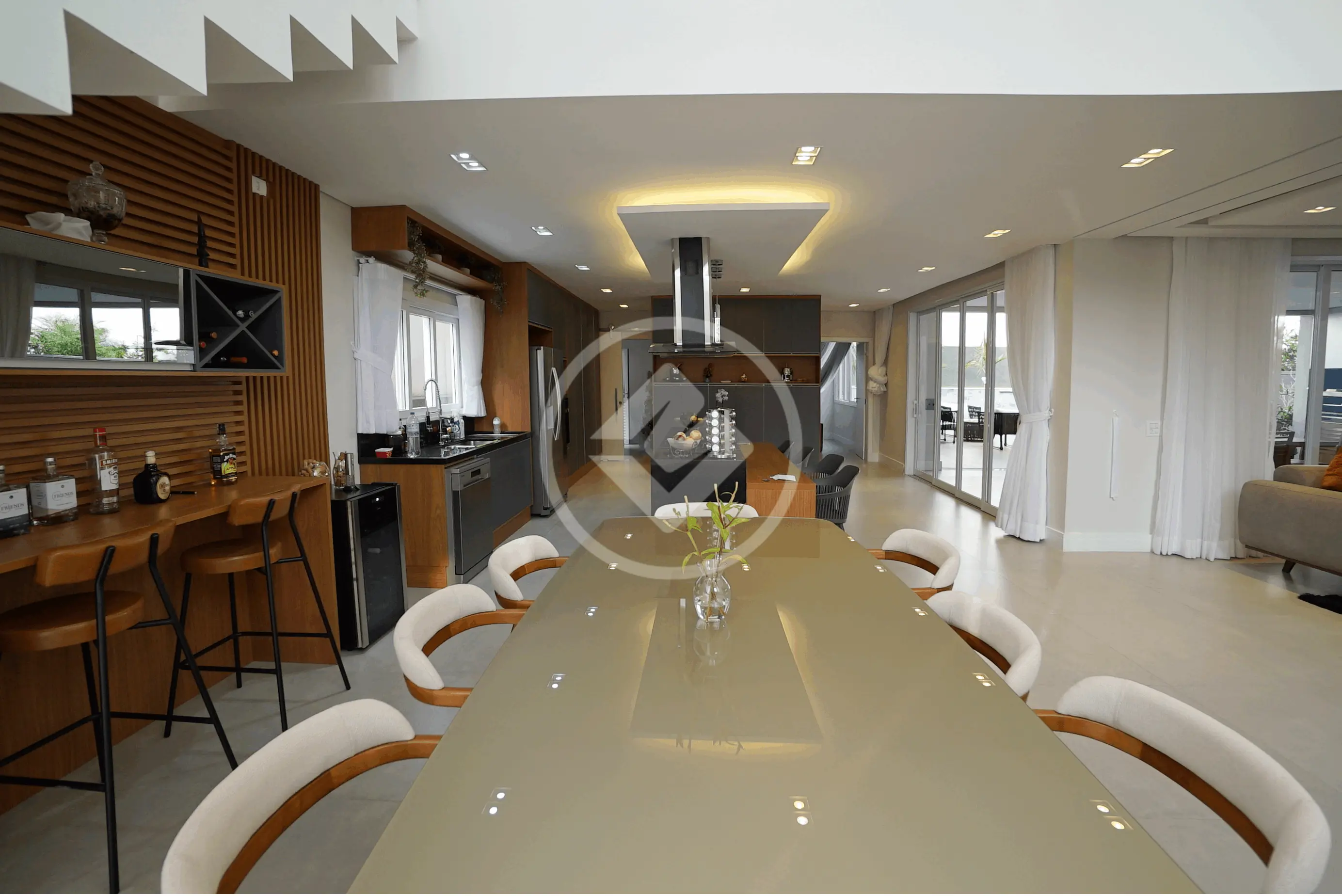ALPHAVILLE 5 SUITES 410 METROS, NOVA