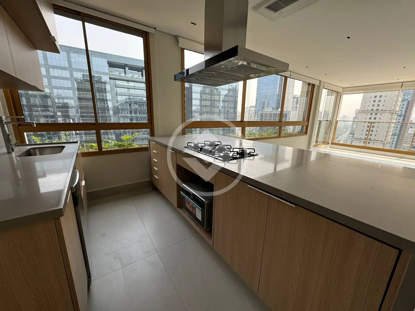 Apartamento 3 quartos no ITAIM BIBI, São Paulo — foto 1 de 6