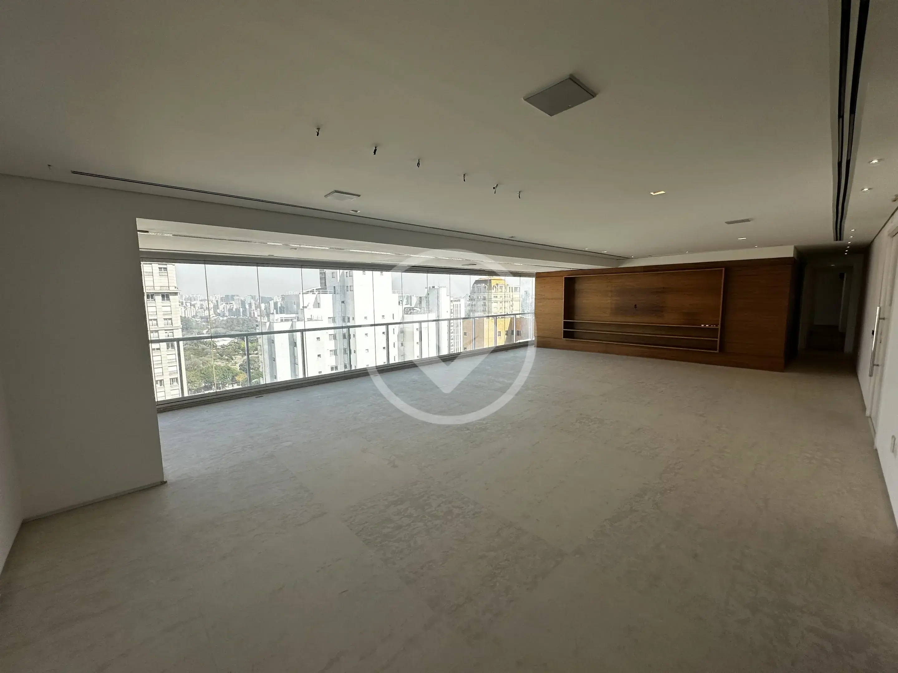 Apartamento para venda com 4 dormitórios, 5 vagas próximo ao Parque Ibirapuera